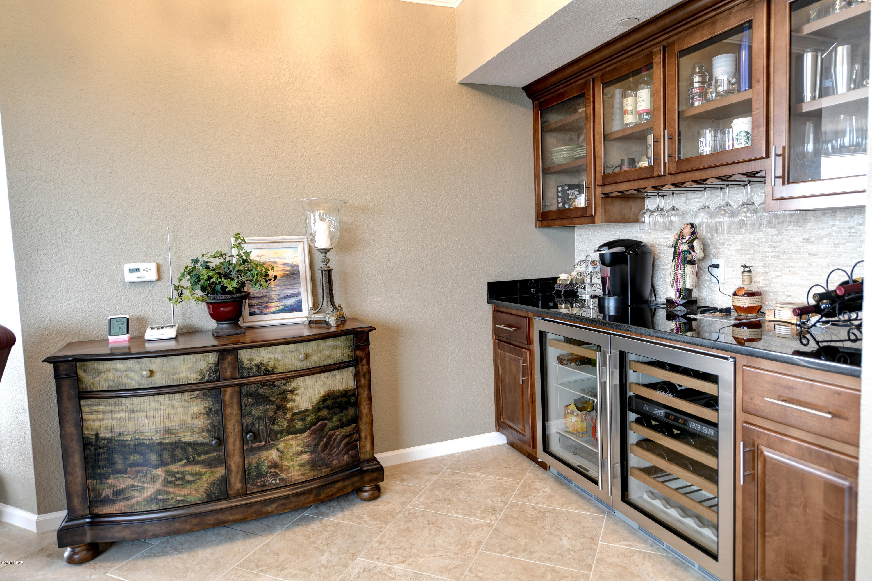 Hibiscus By The Bay - Residential