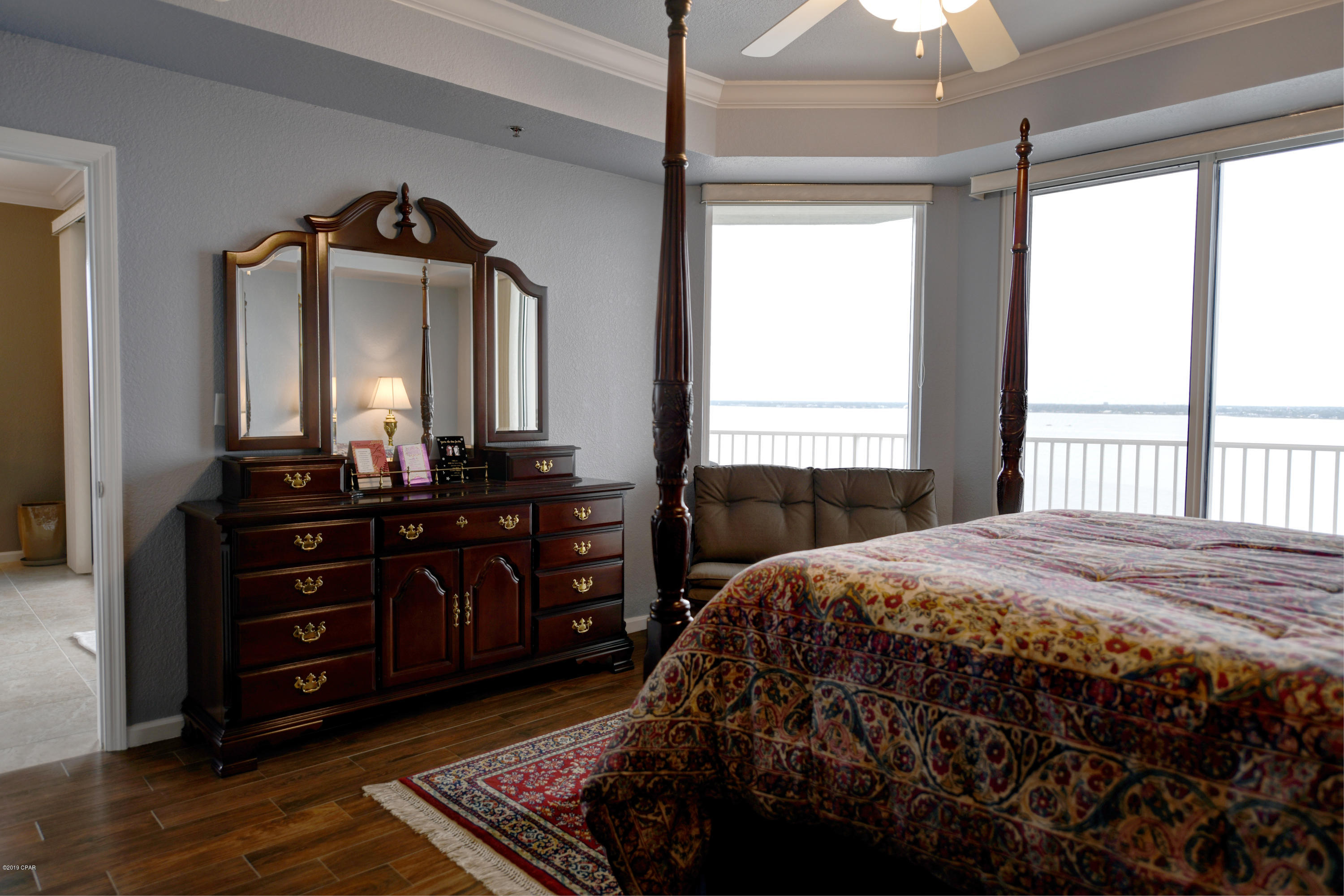 Hibiscus By The Bay - Residential