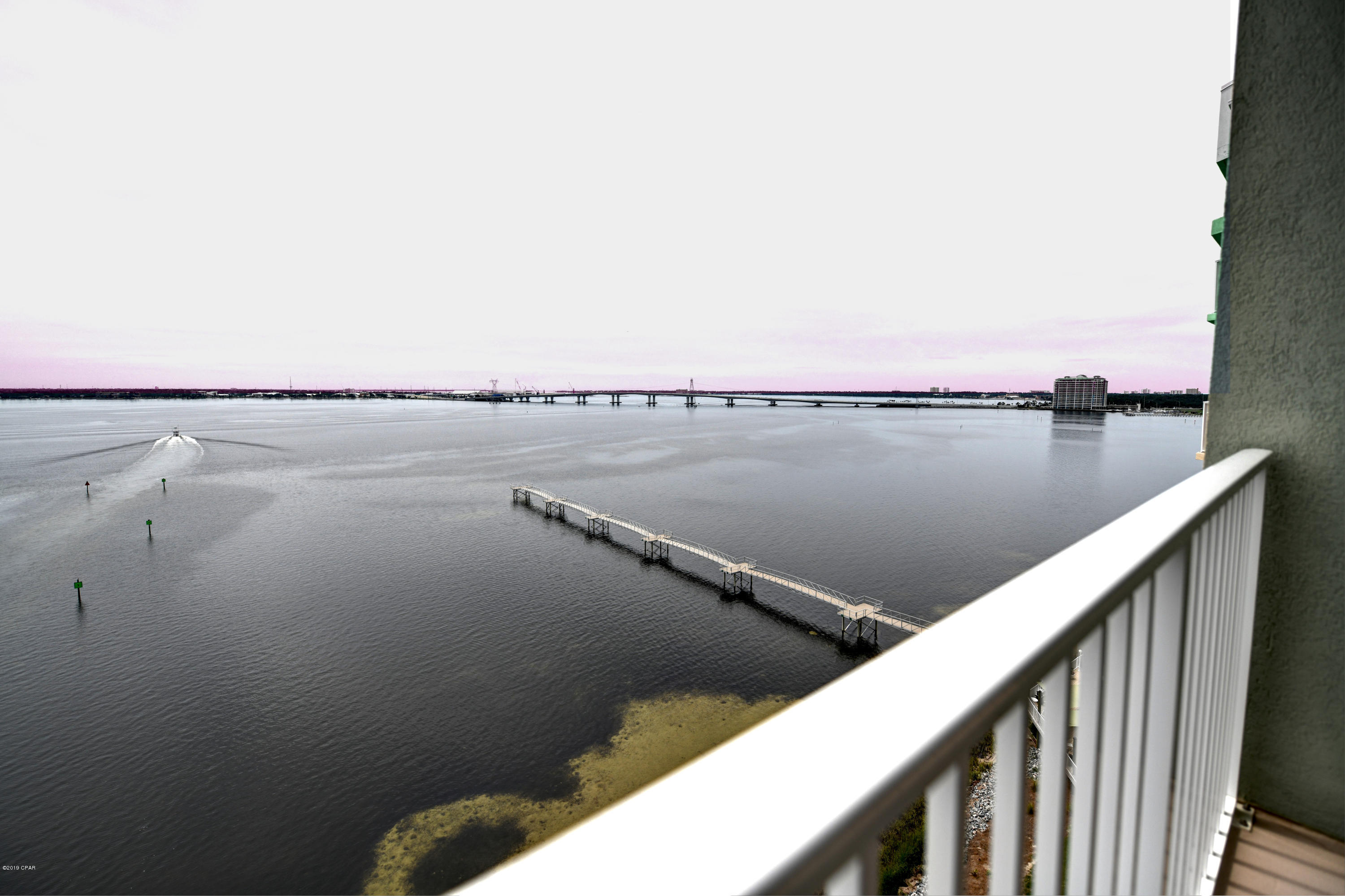 Hibiscus By The Bay - Residential