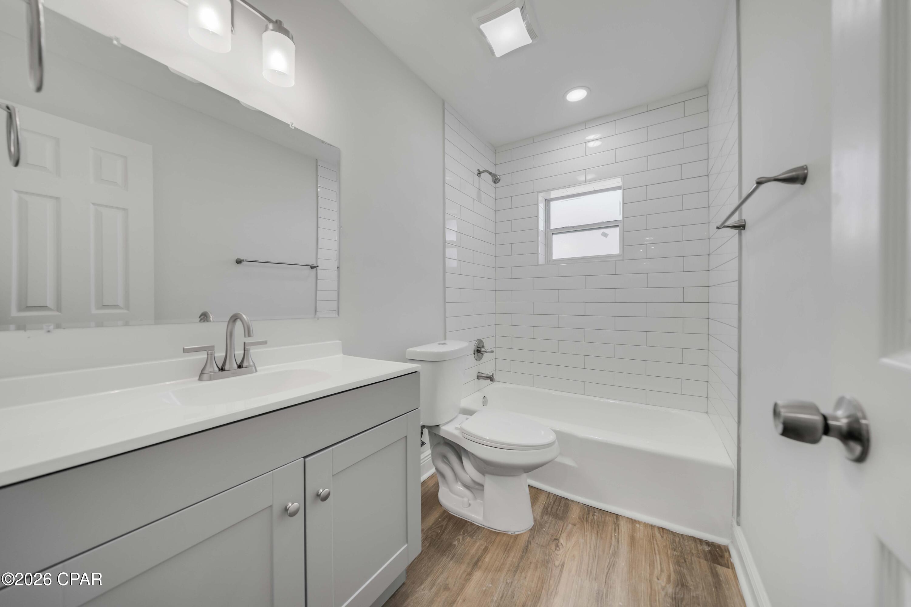 [No Recorded Subdiv] - Residential Lease