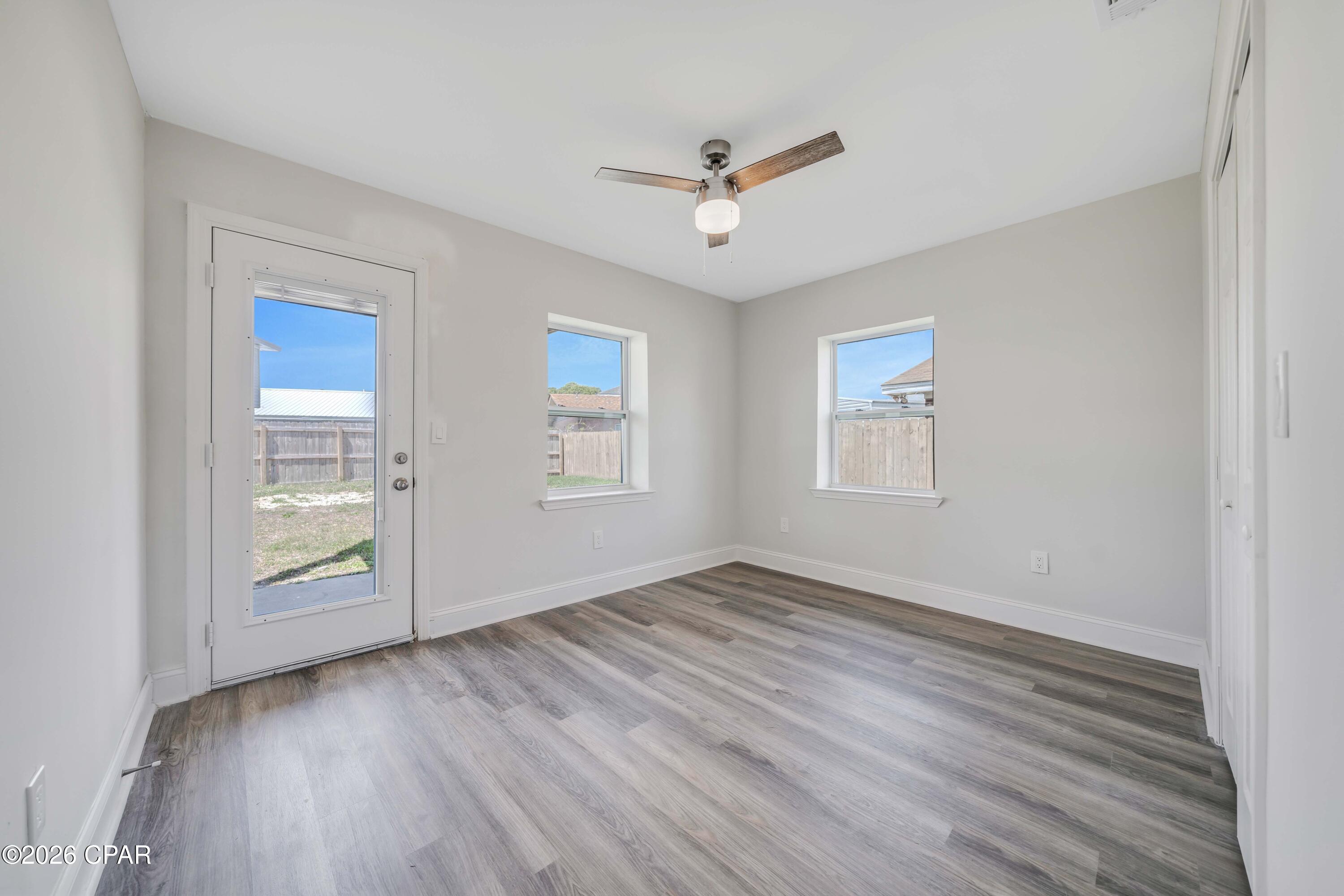 [No Recorded Subdiv] - Residential Lease