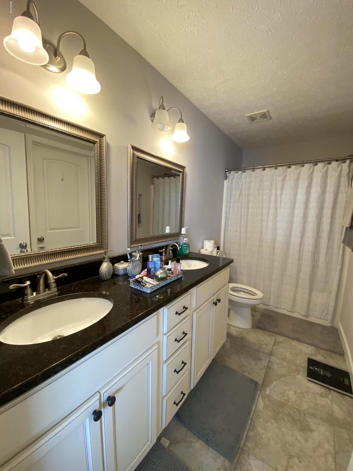 Causeway Manor - Residential