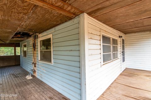 A home in Sneads