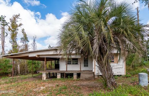 A home in Sneads