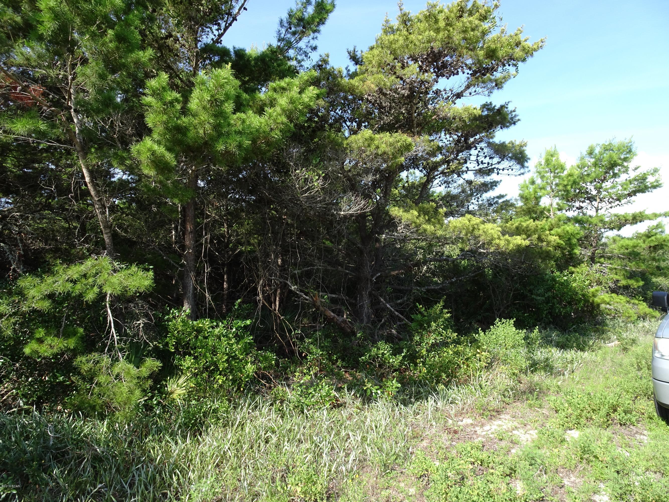 El Centro Beach - Land