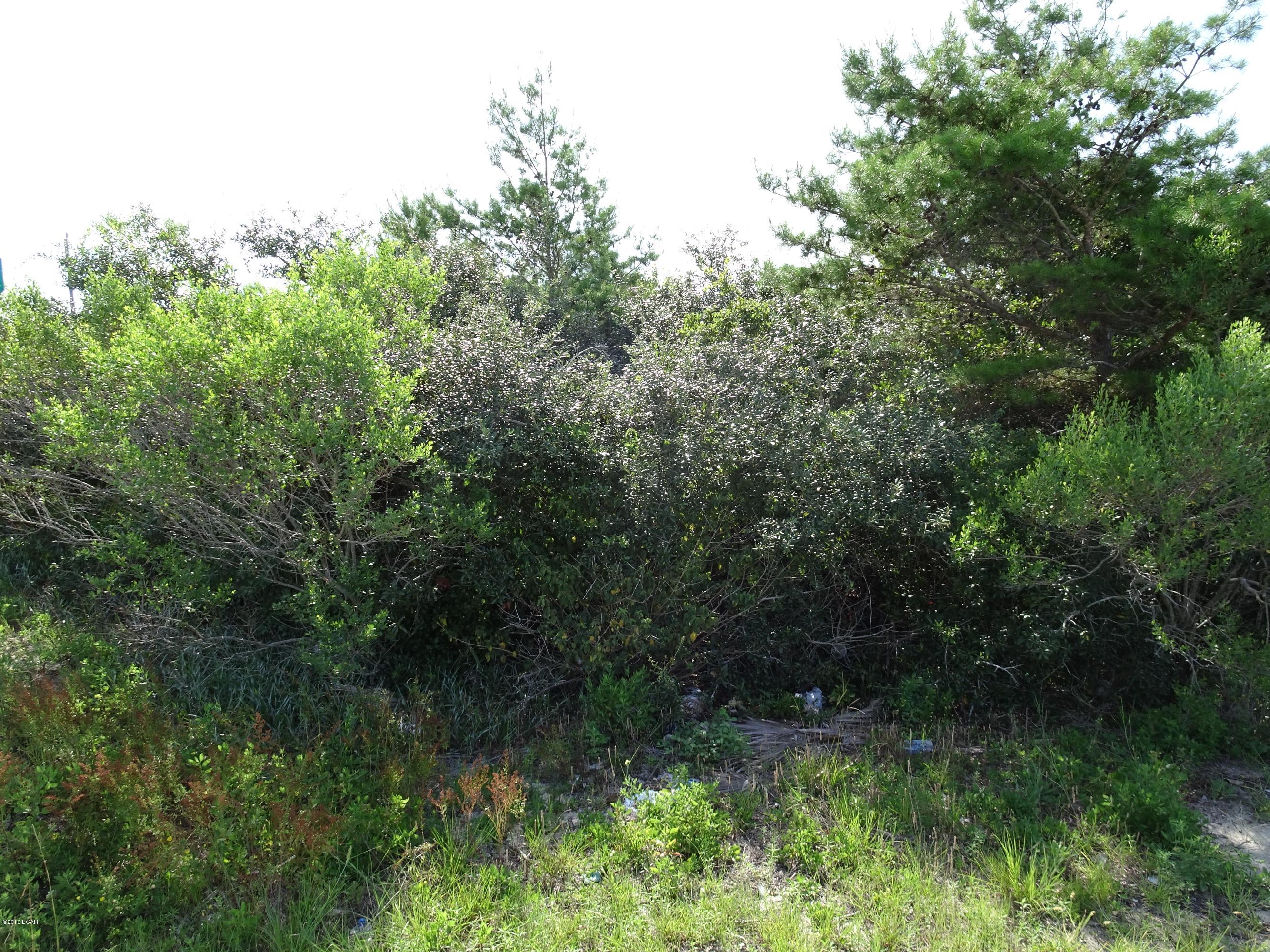 El Centro Beach - Land