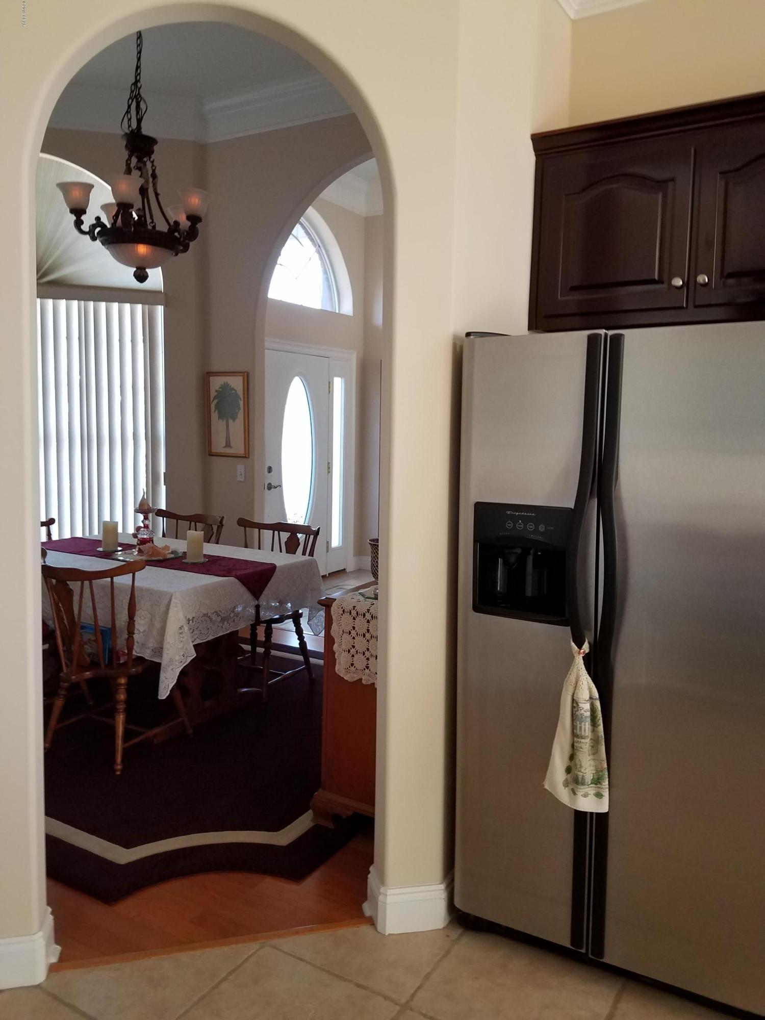 Kirkland Manor - Residential