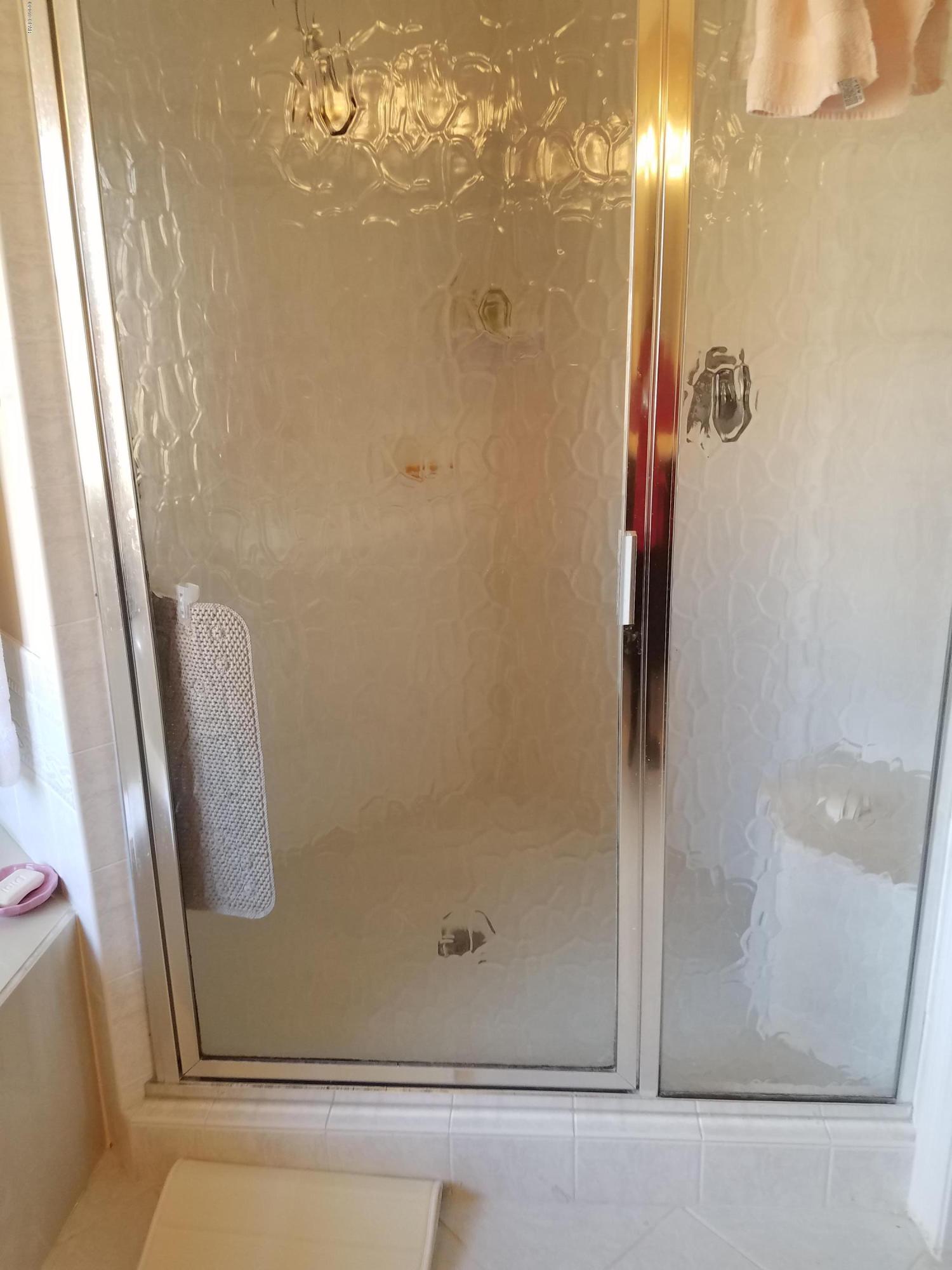 Kirkland Manor - Residential