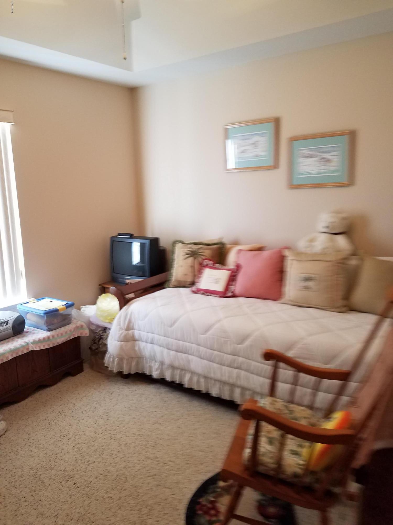 Kirkland Manor - Residential