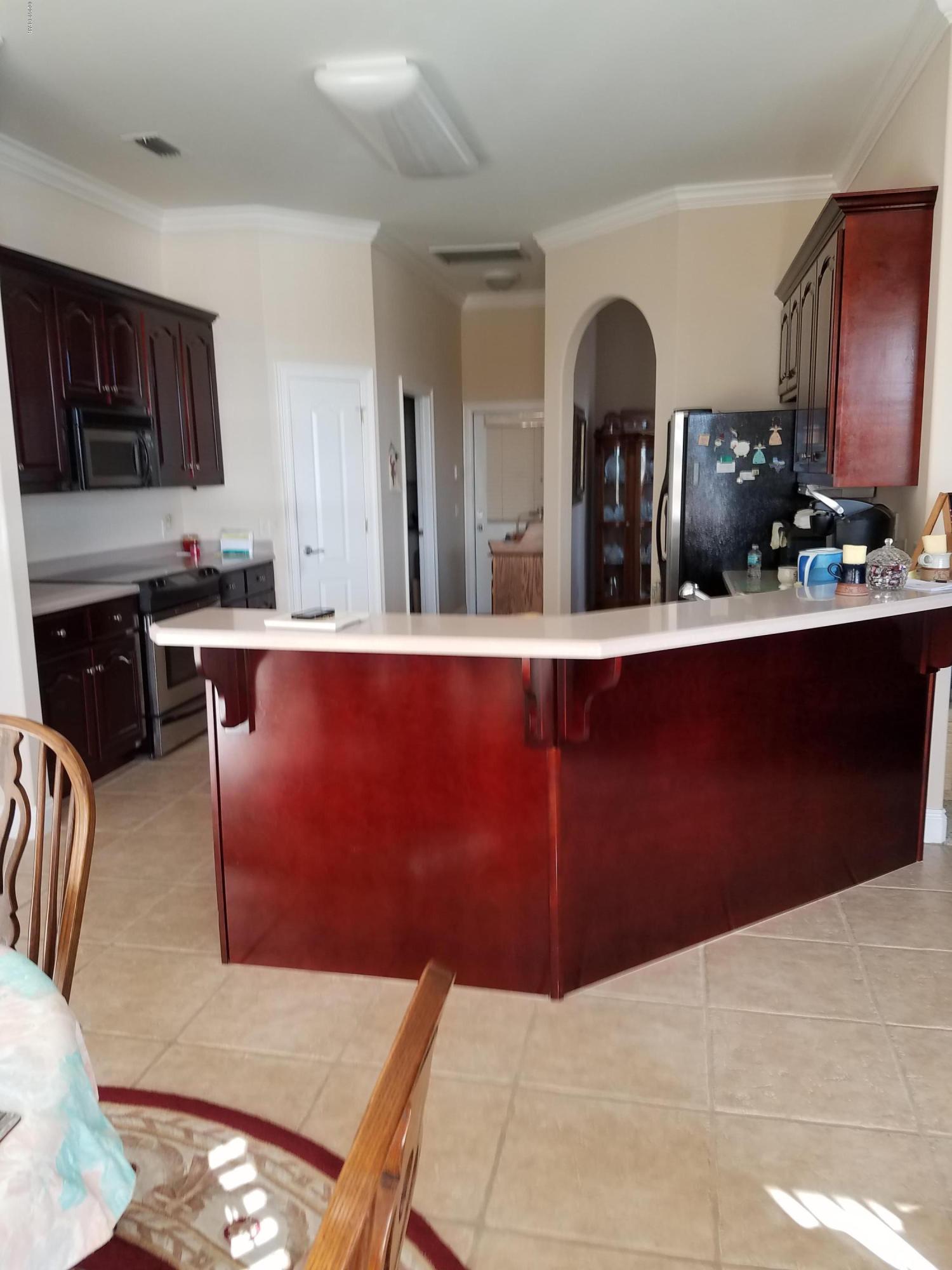 Kirkland Manor - Residential