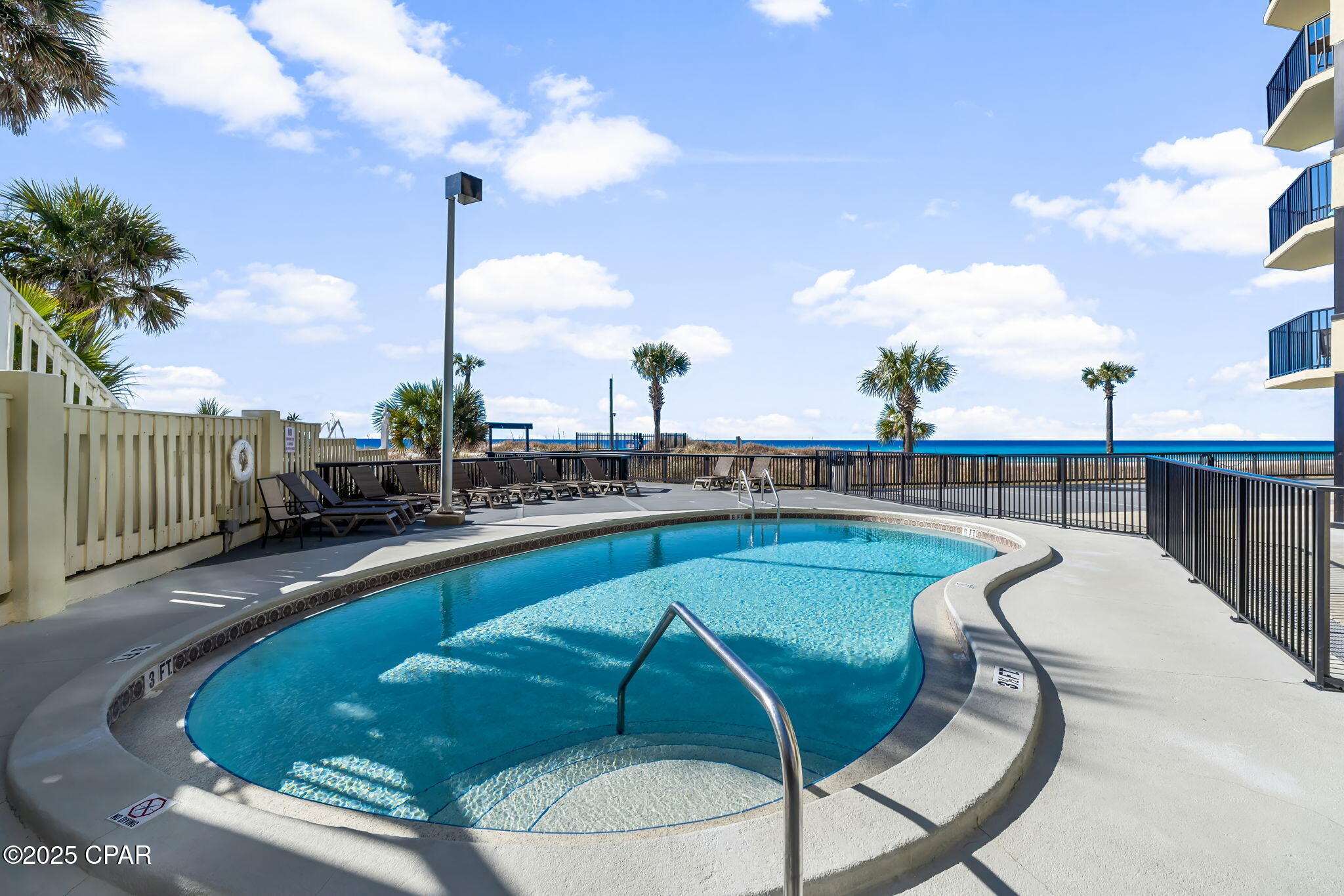 Sunbird Condo - Residential