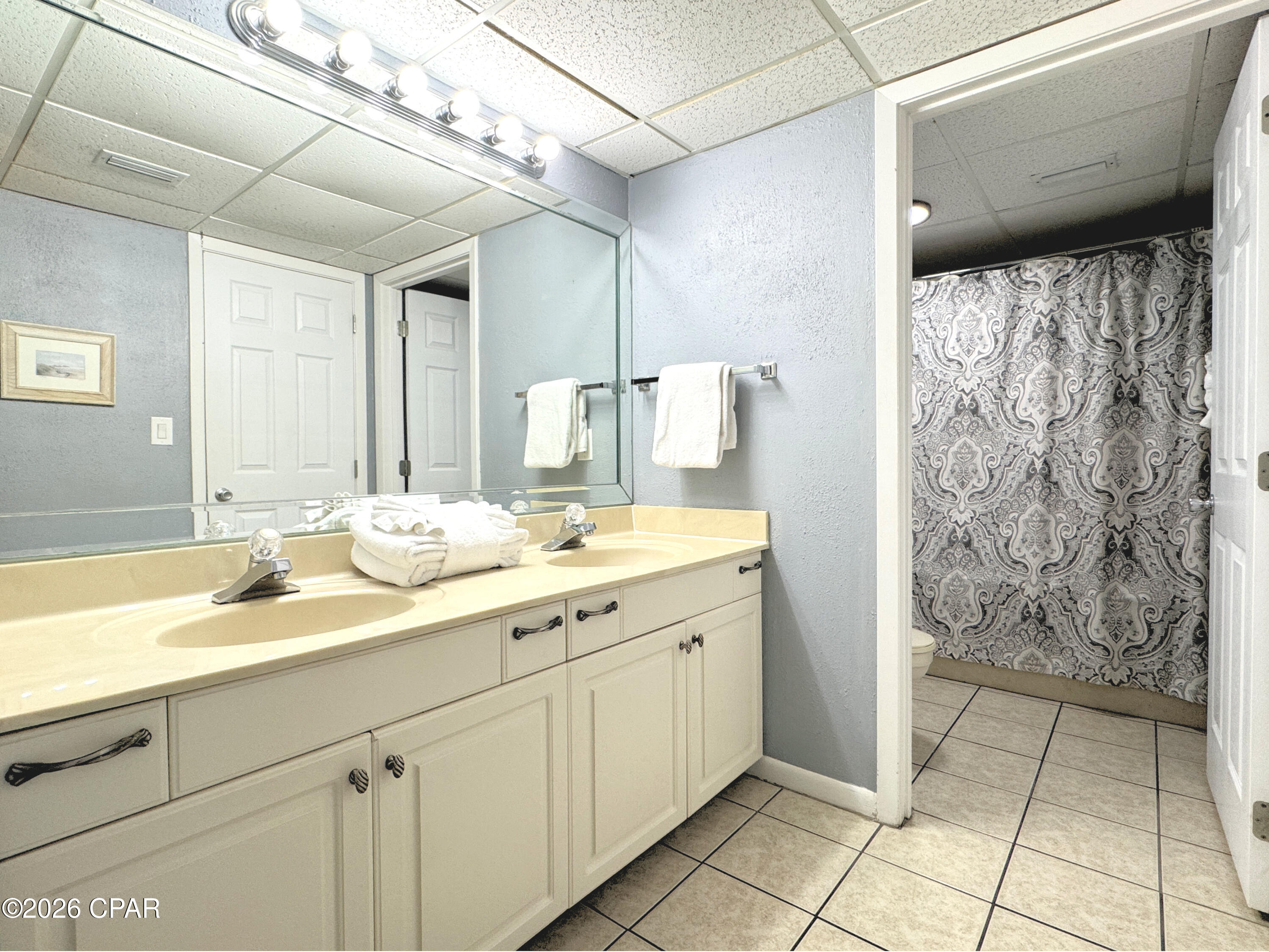 Edgewater Tower II - Residential