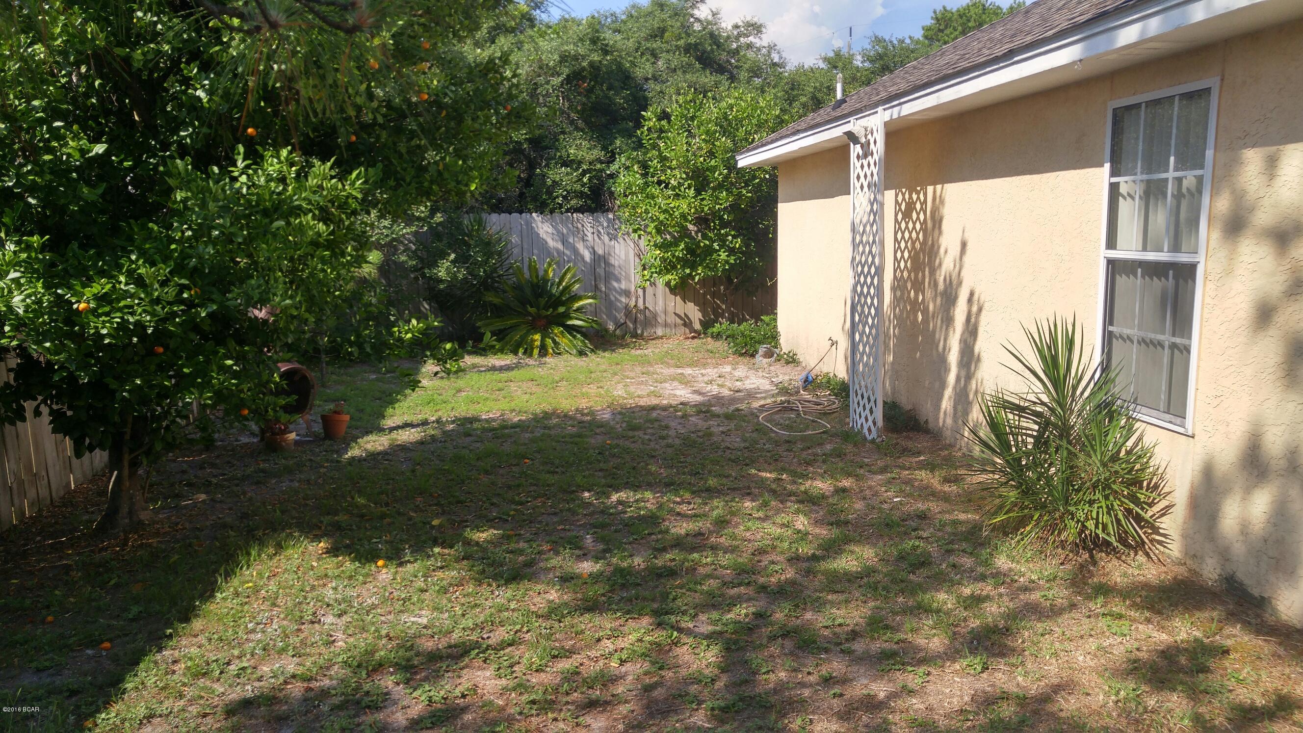 Bid-A-Wee Beach 1st Add - Residential