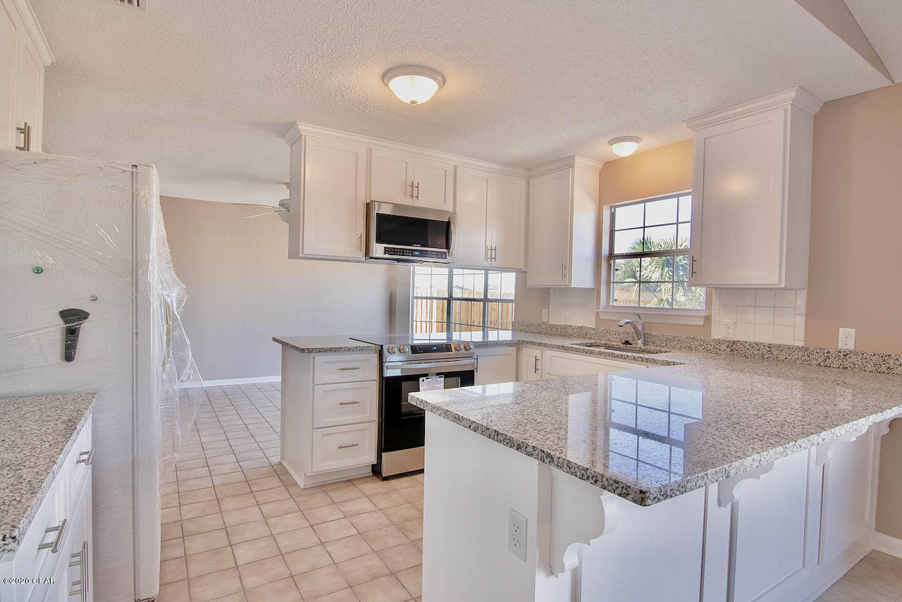 Mowat Highlands Ph IV - Residential