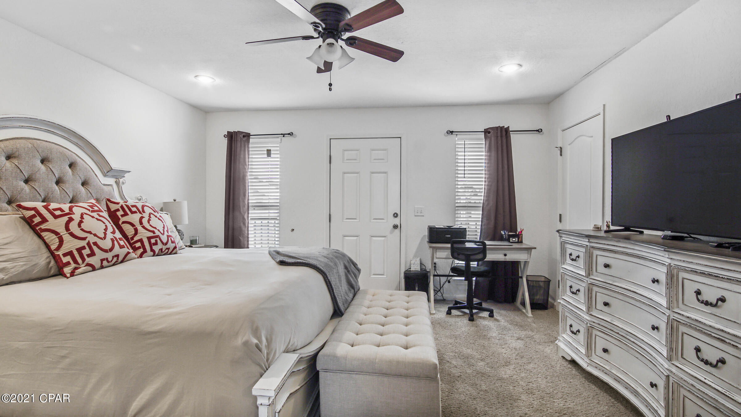 Hidden Lagoon Village - Residential