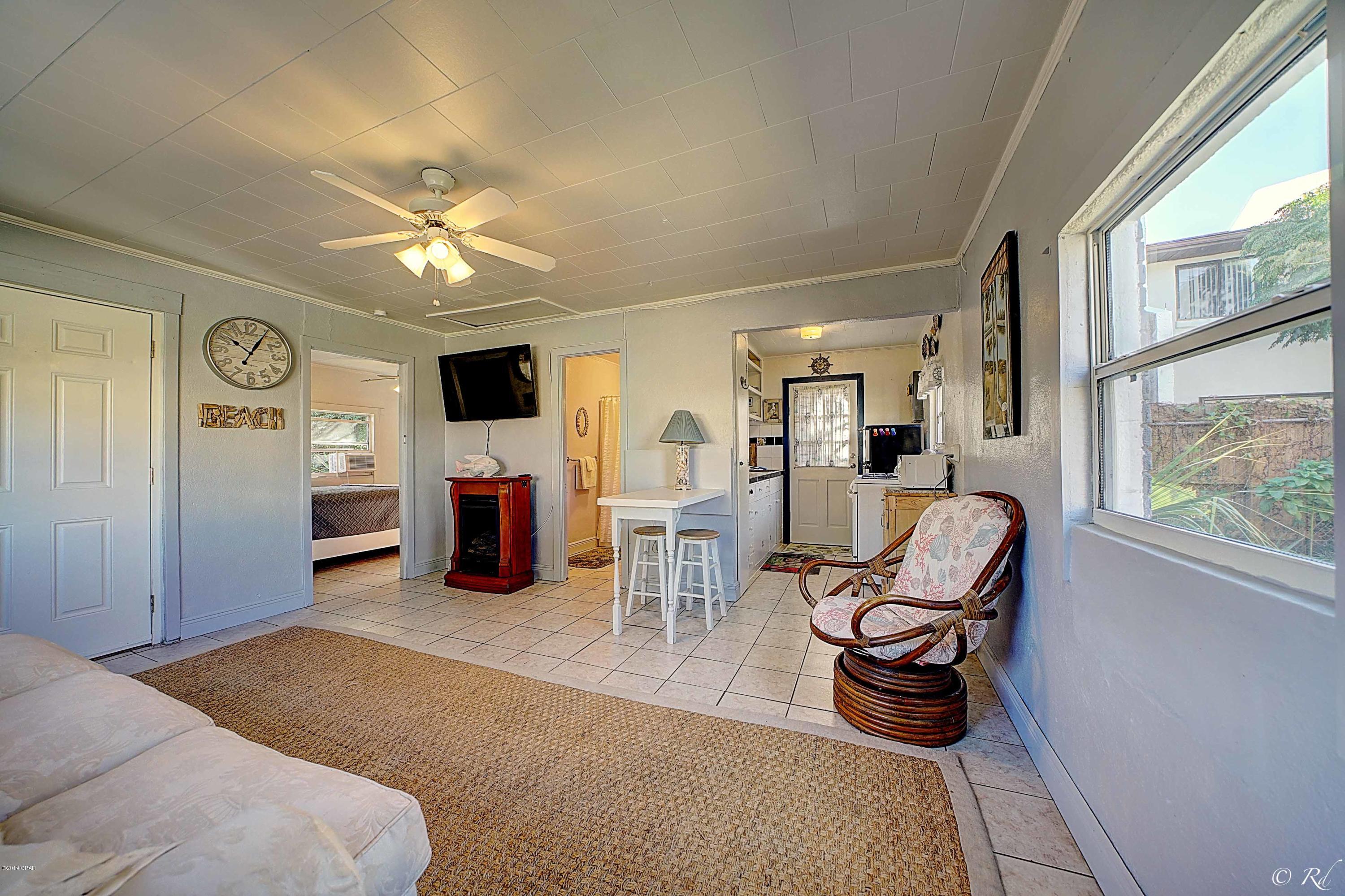 Blackshear-Cooper 1st Add - Residential