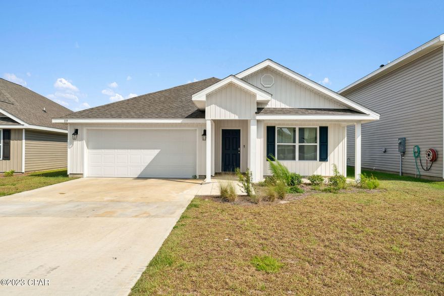 Bridge Harbor  4 bedroom 2 bath home for rent in Beautiful Bridge Harbor. The comes with Stove, Refrigerator, Dishwasher, Microwave, Washer and Dryer. There is a two-car garage along with a large backyard. There is community pool for those hot summer days.