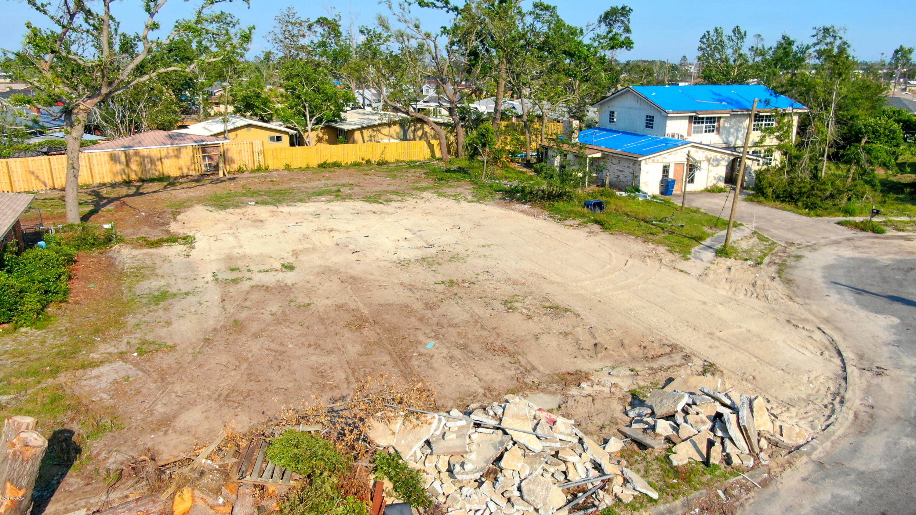 Huntingdon Estates U-1 - Land