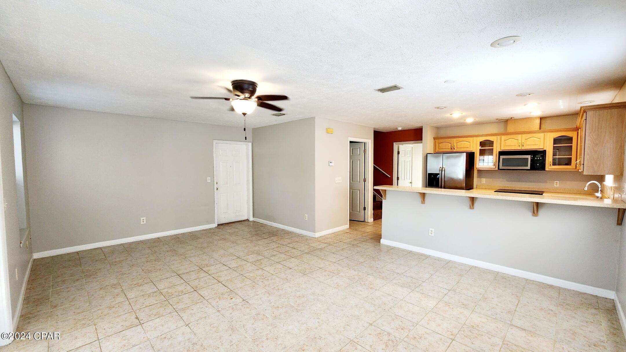 Casa De Las Flores - Residential