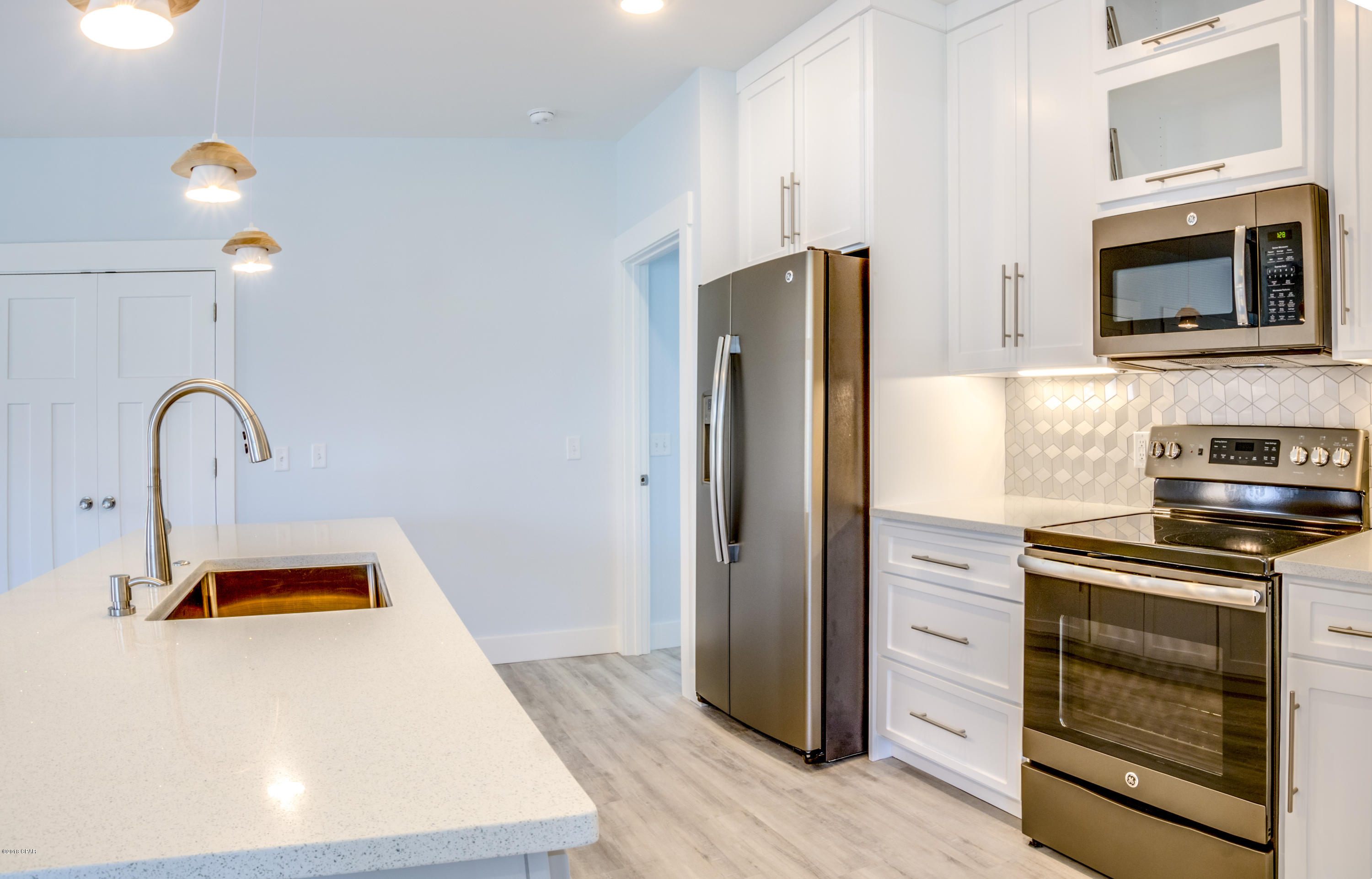 Daugette Add-Bahm Bch - Residential