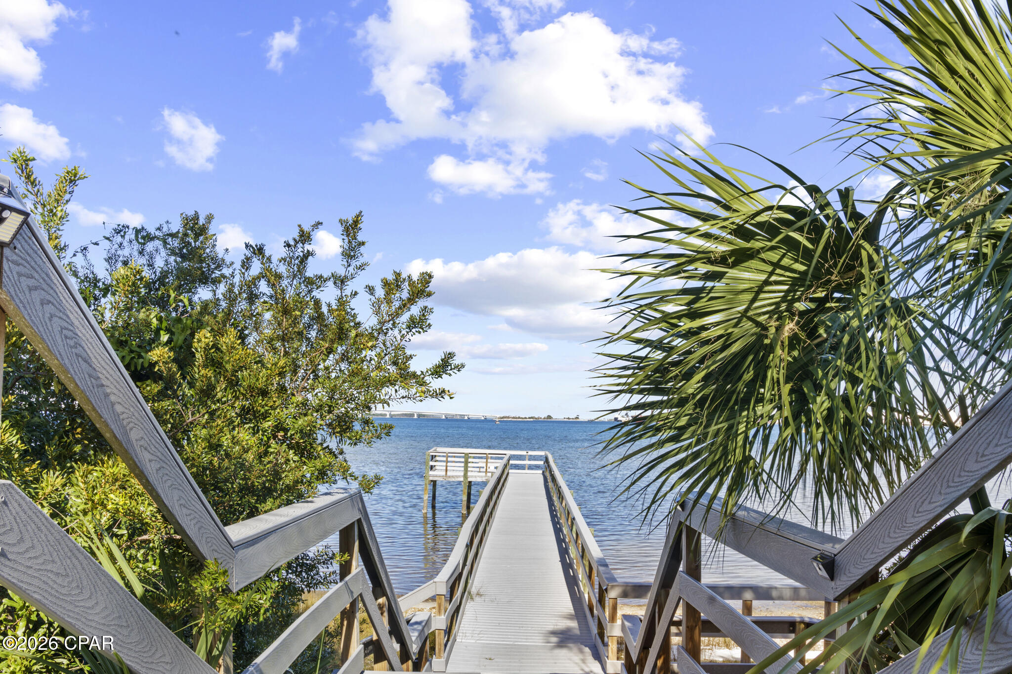 Magnolia Bay Club - Residential