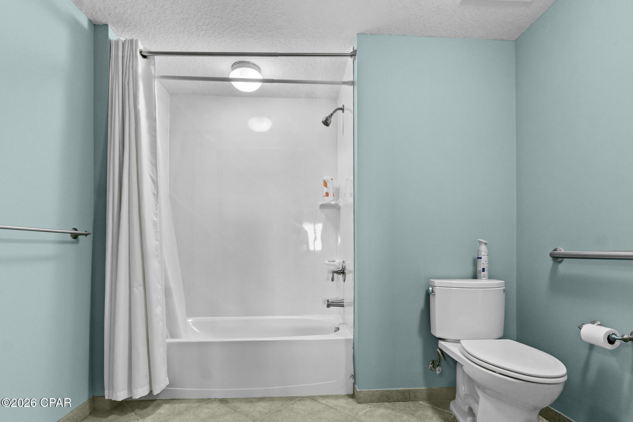 Magnolia Bay Club - Residential