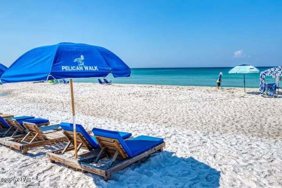 Pelican Walk - Residential Lease