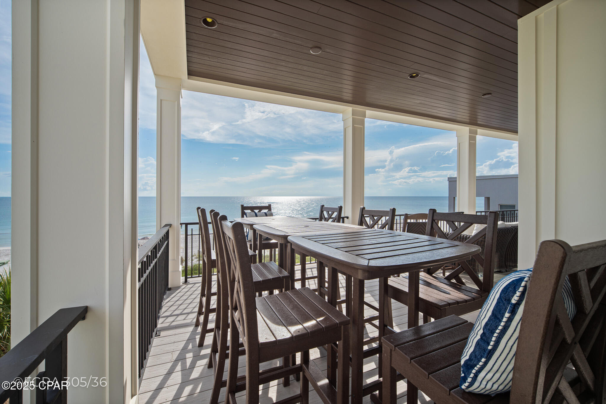 Dolphin Beach - Residential