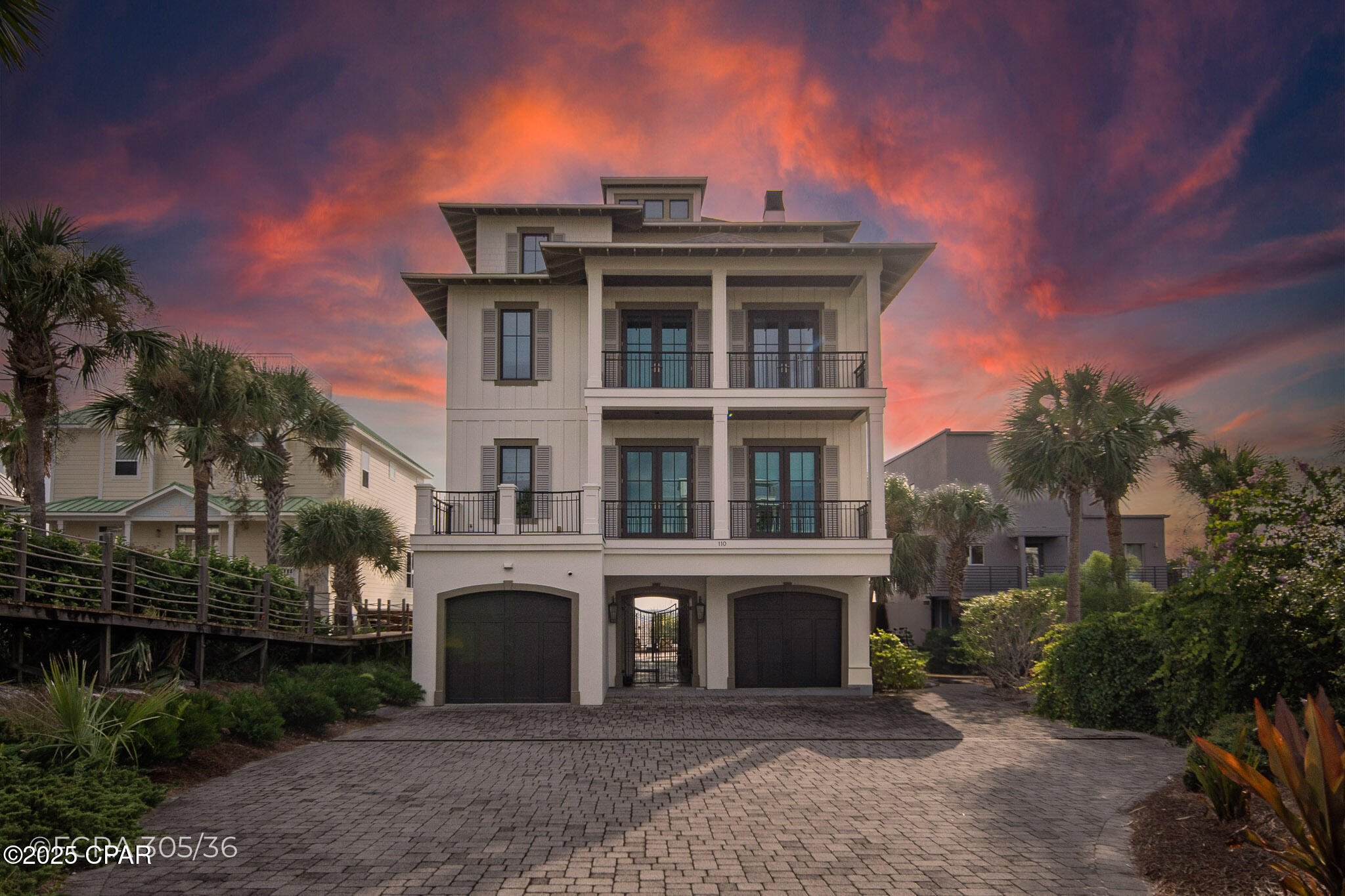 Dolphin Beach - Residential