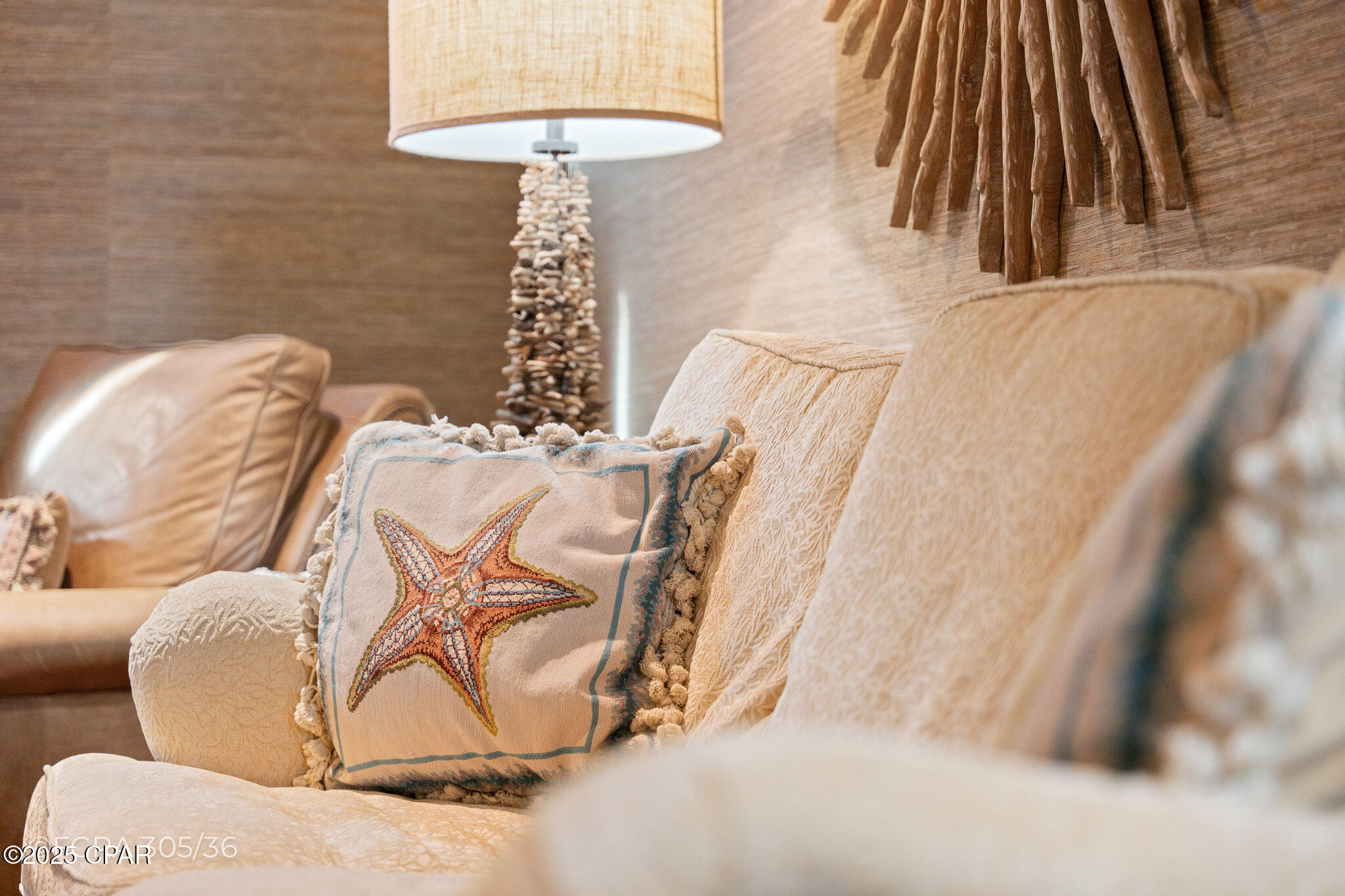 Dolphin Beach - Residential