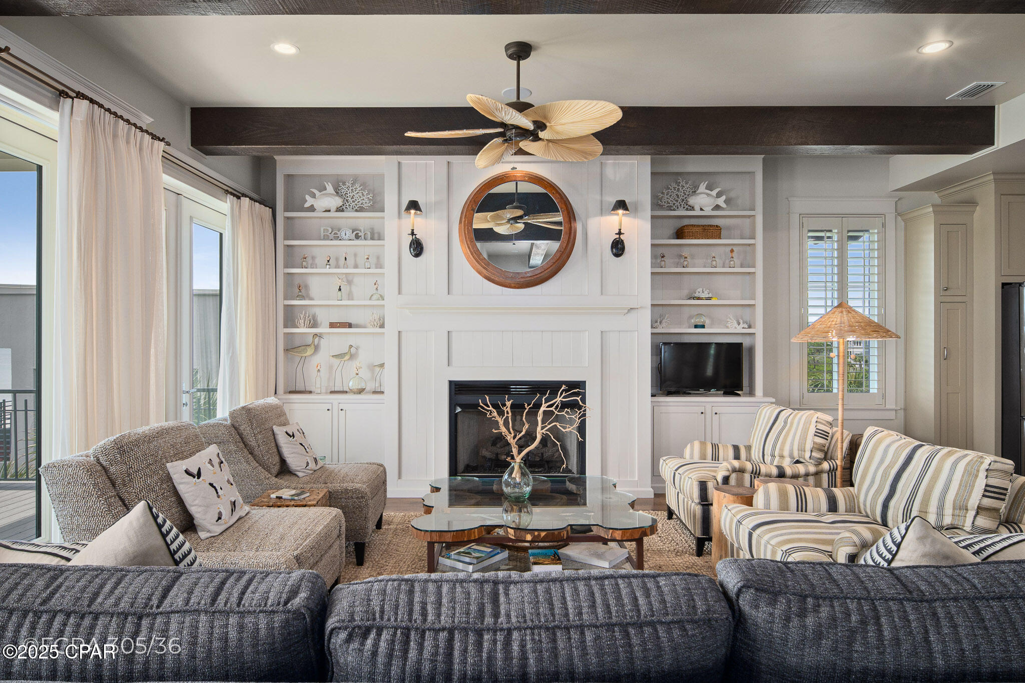 Dolphin Beach - Residential