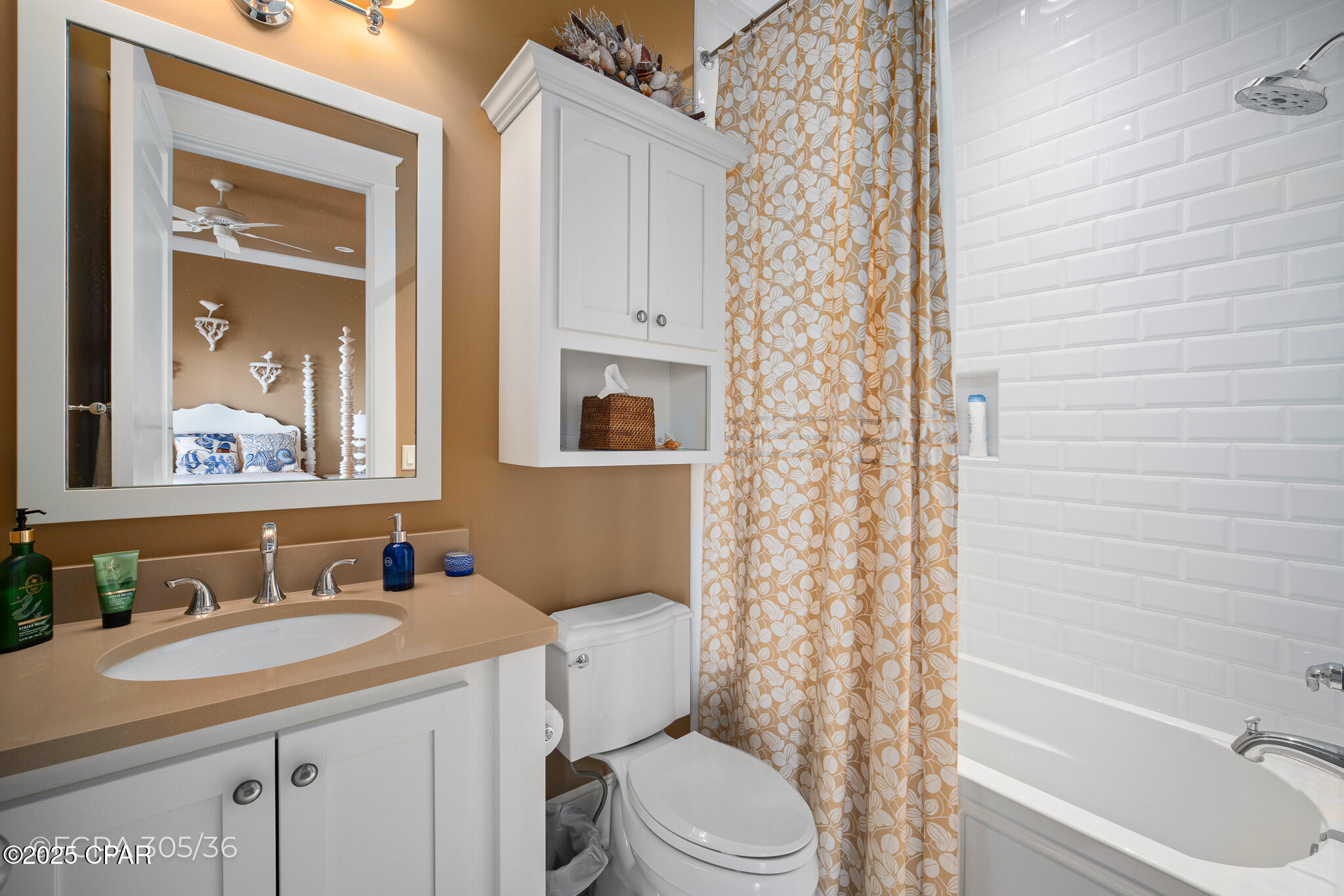 Dolphin Beach - Residential