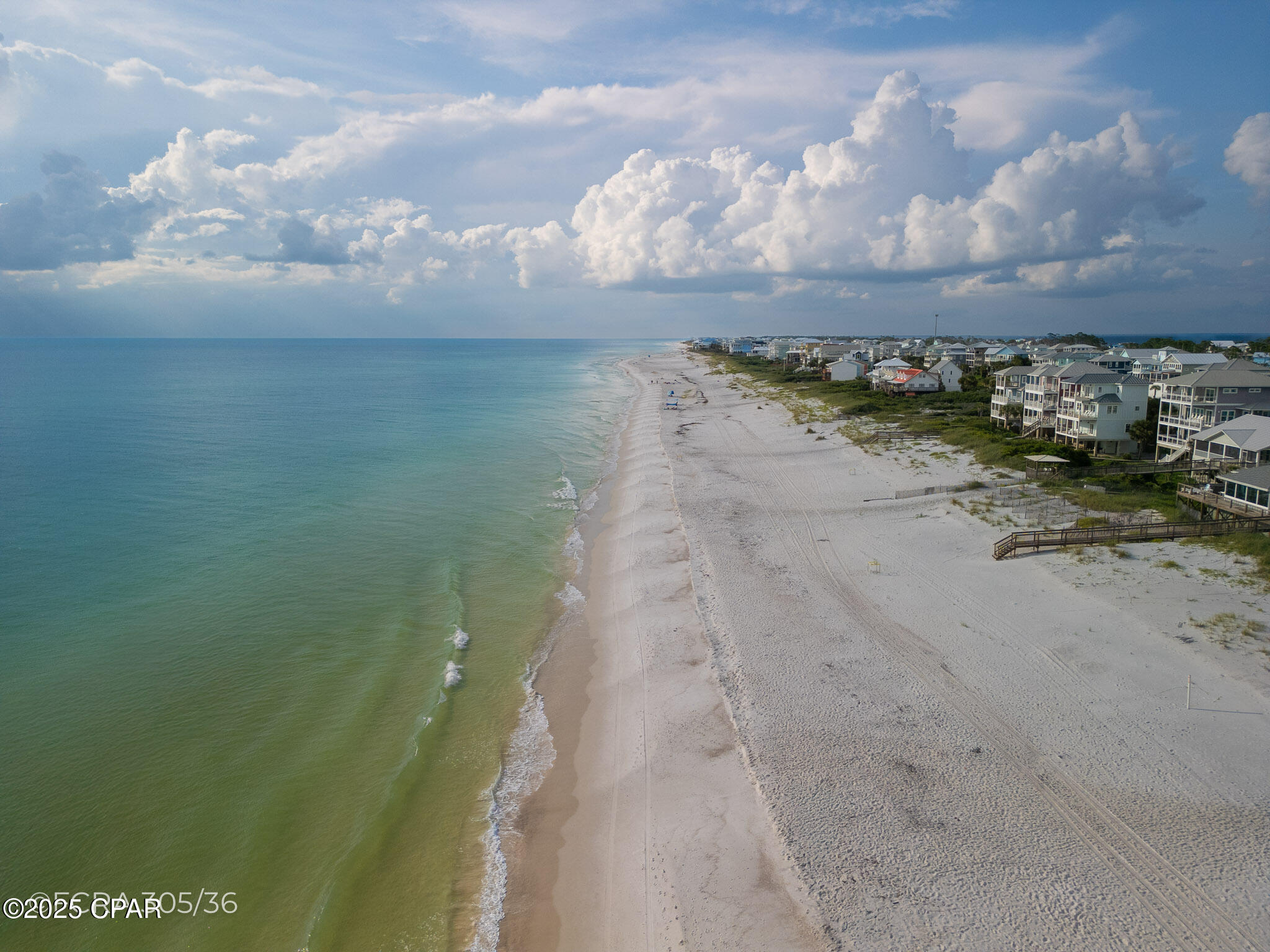 Dolphin Beach - Residential