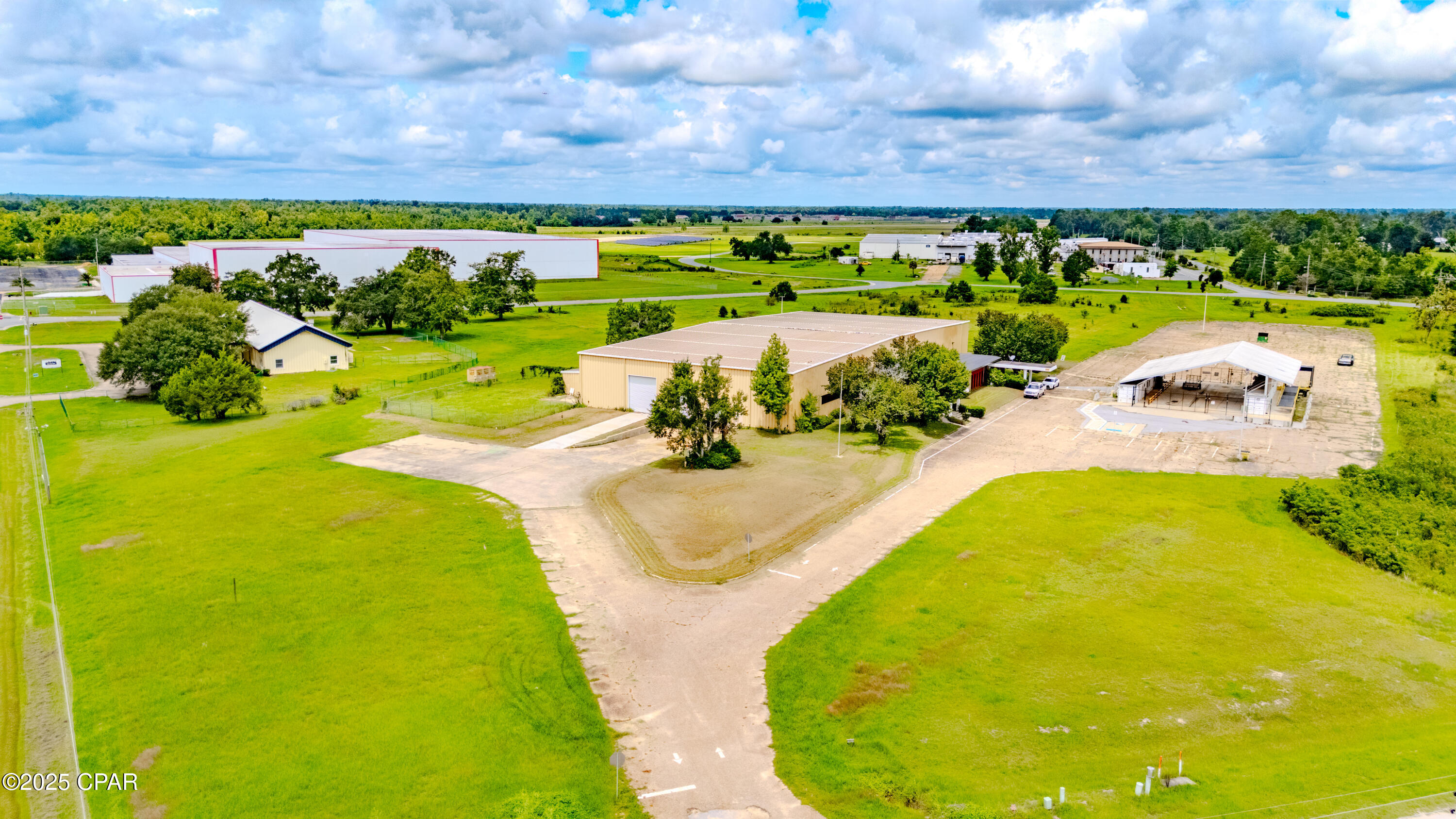 [No Recorded Subdiv] - Commercial Sale