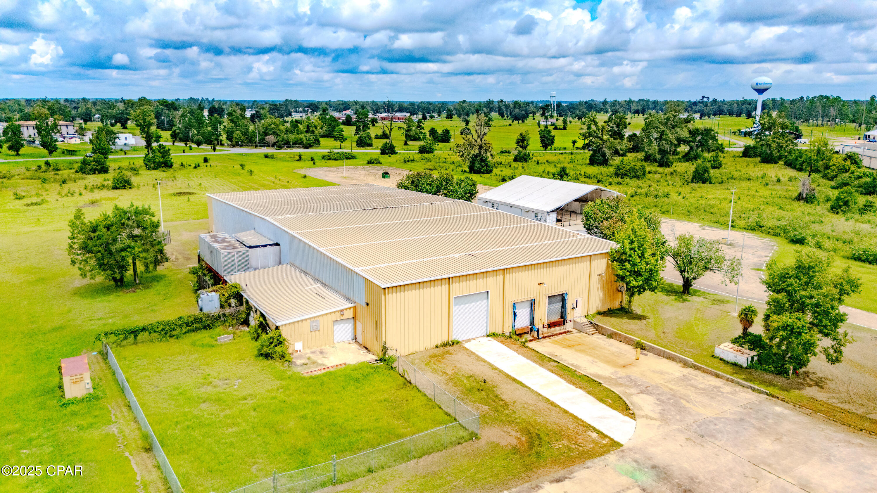 [No Recorded Subdiv] - Commercial Sale