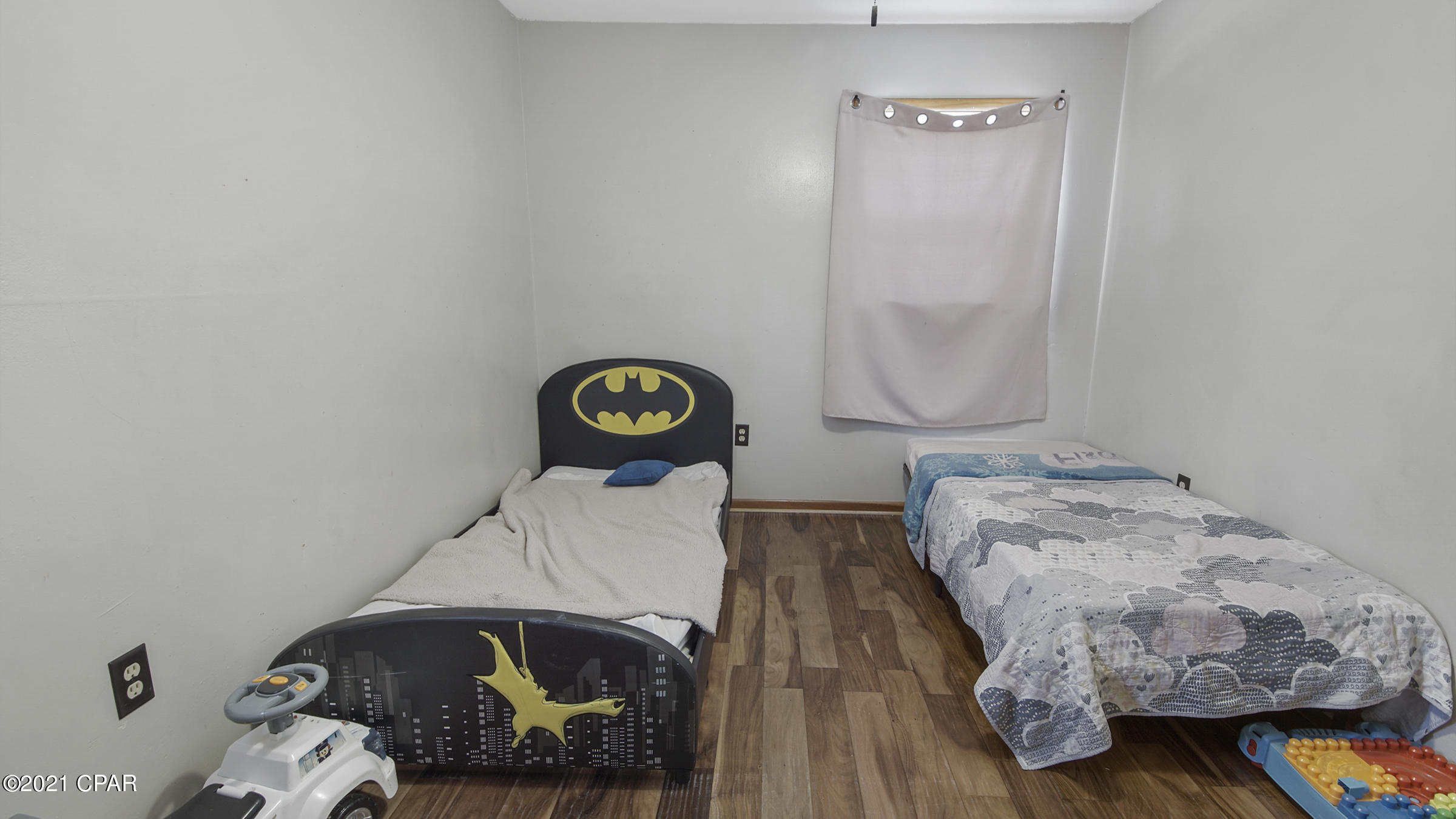 [No Recorded Subdiv] - Residential