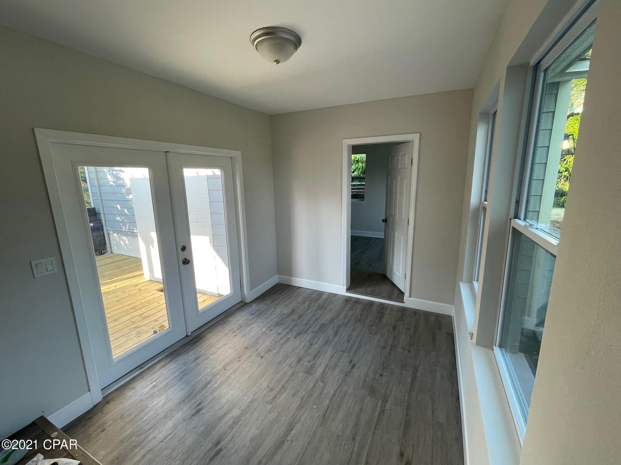 Bunkers Cove - Residential