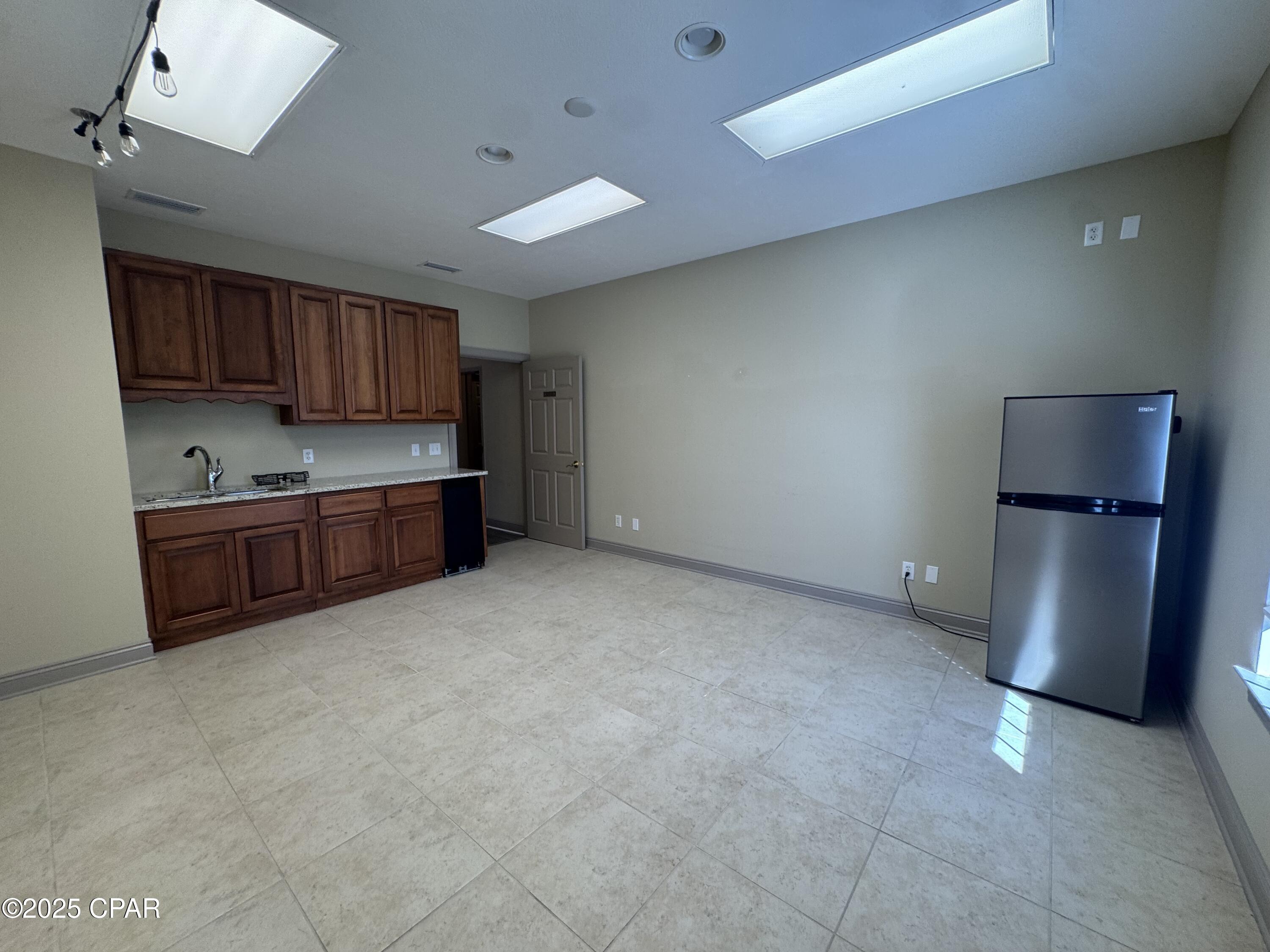 Forest Park - Commercial Lease