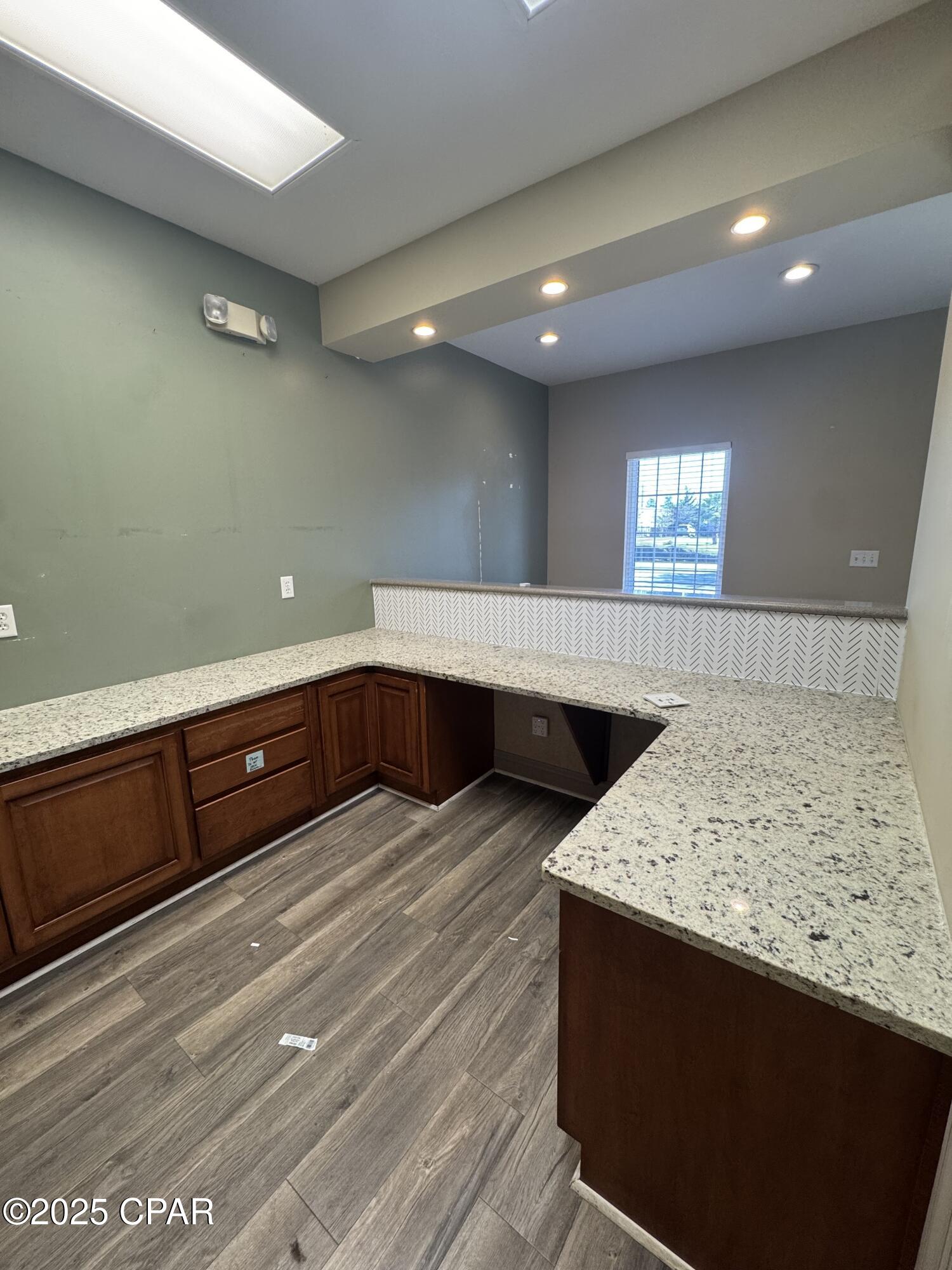 Forest Park - Commercial Lease