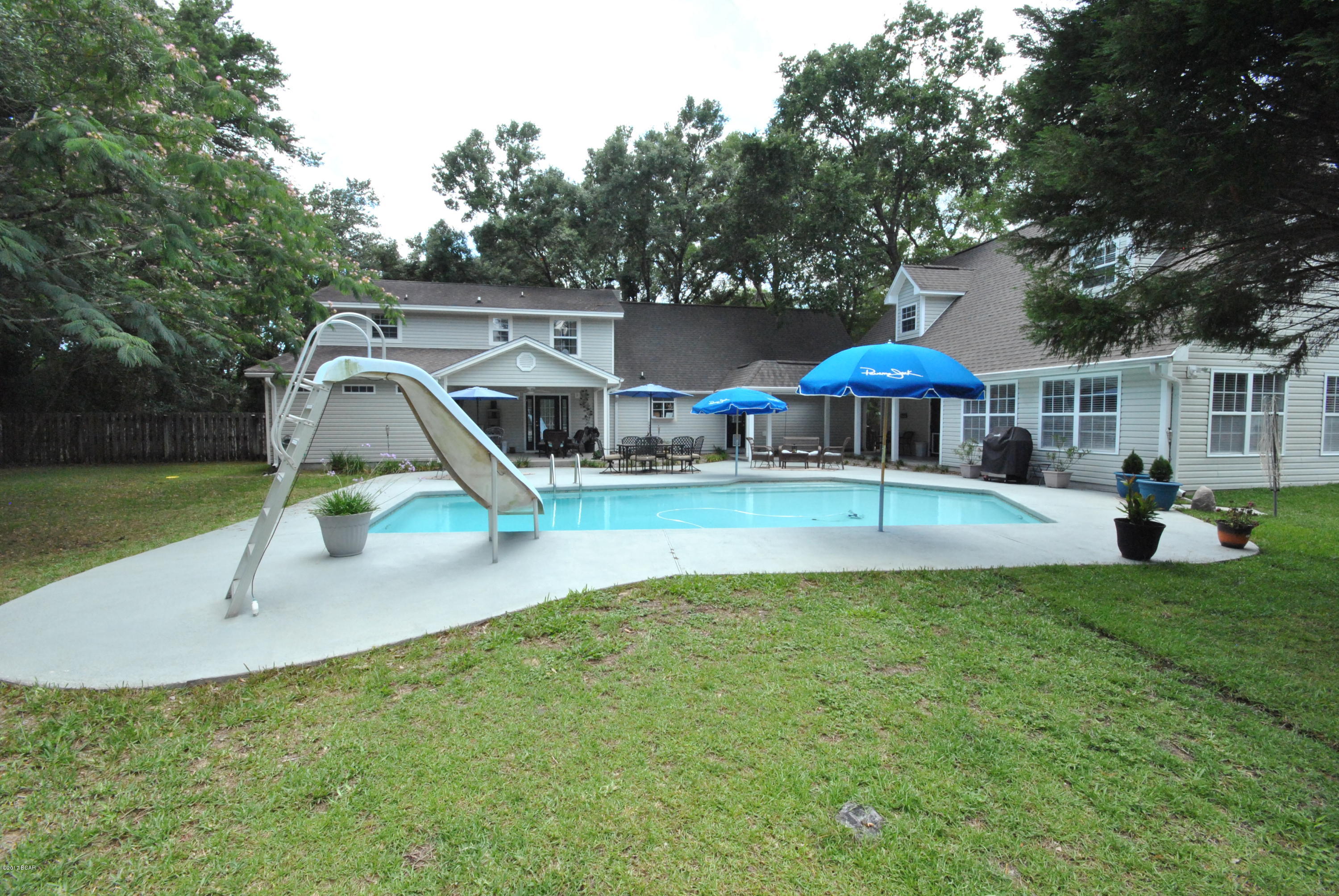 College Point - Residential