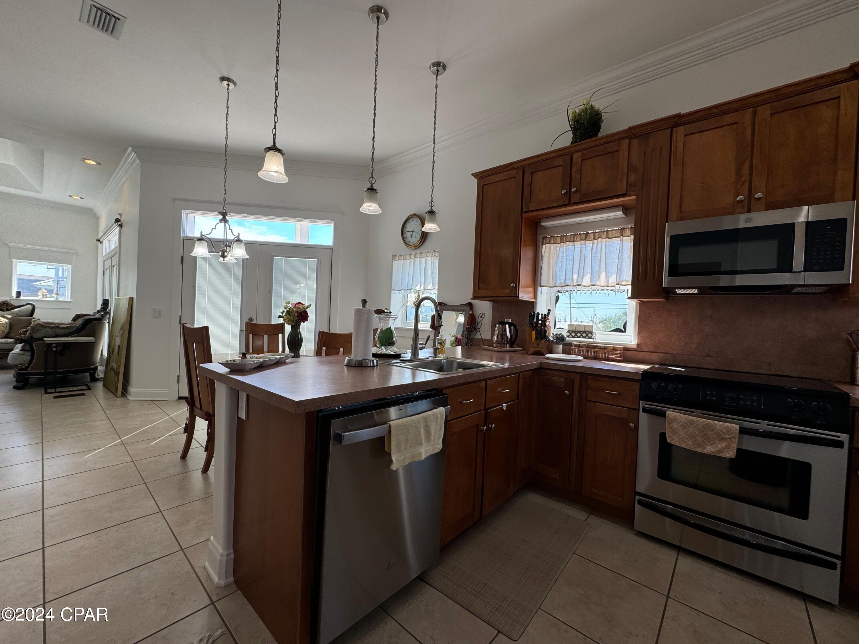 [No Recorded Subdiv] - Residential Lease