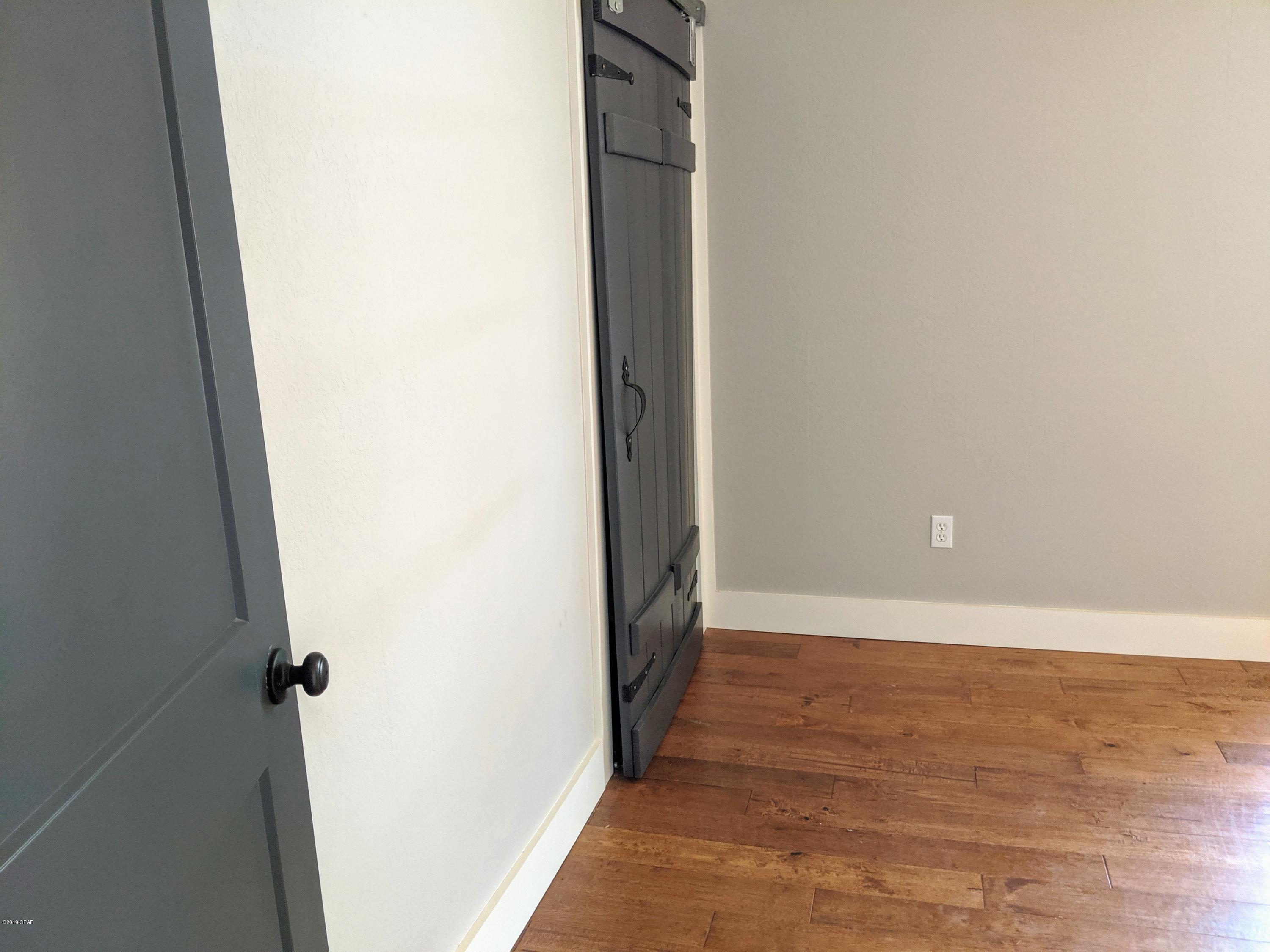 Lake Forest Estates - Residential