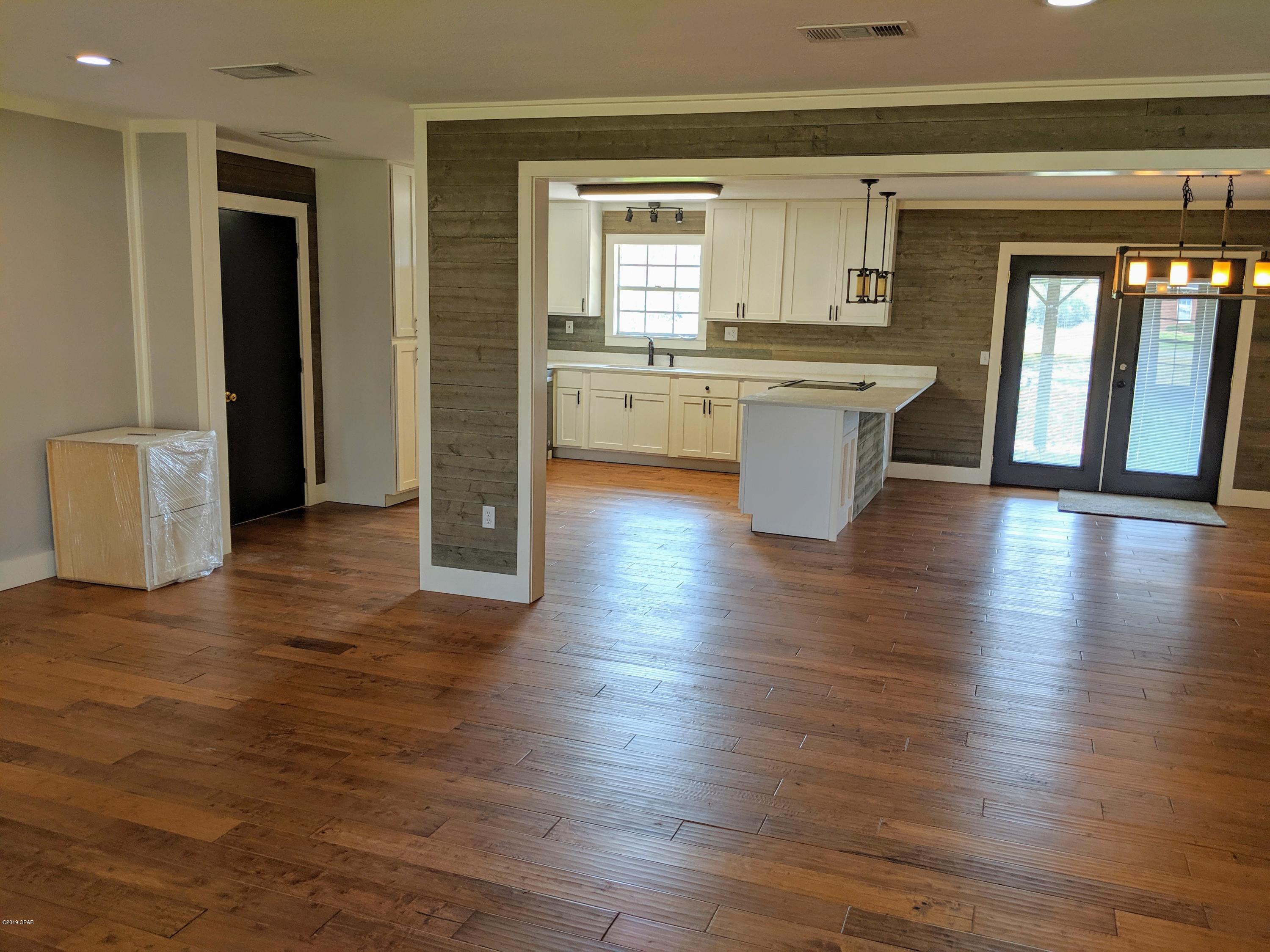 Lake Forest Estates - Residential