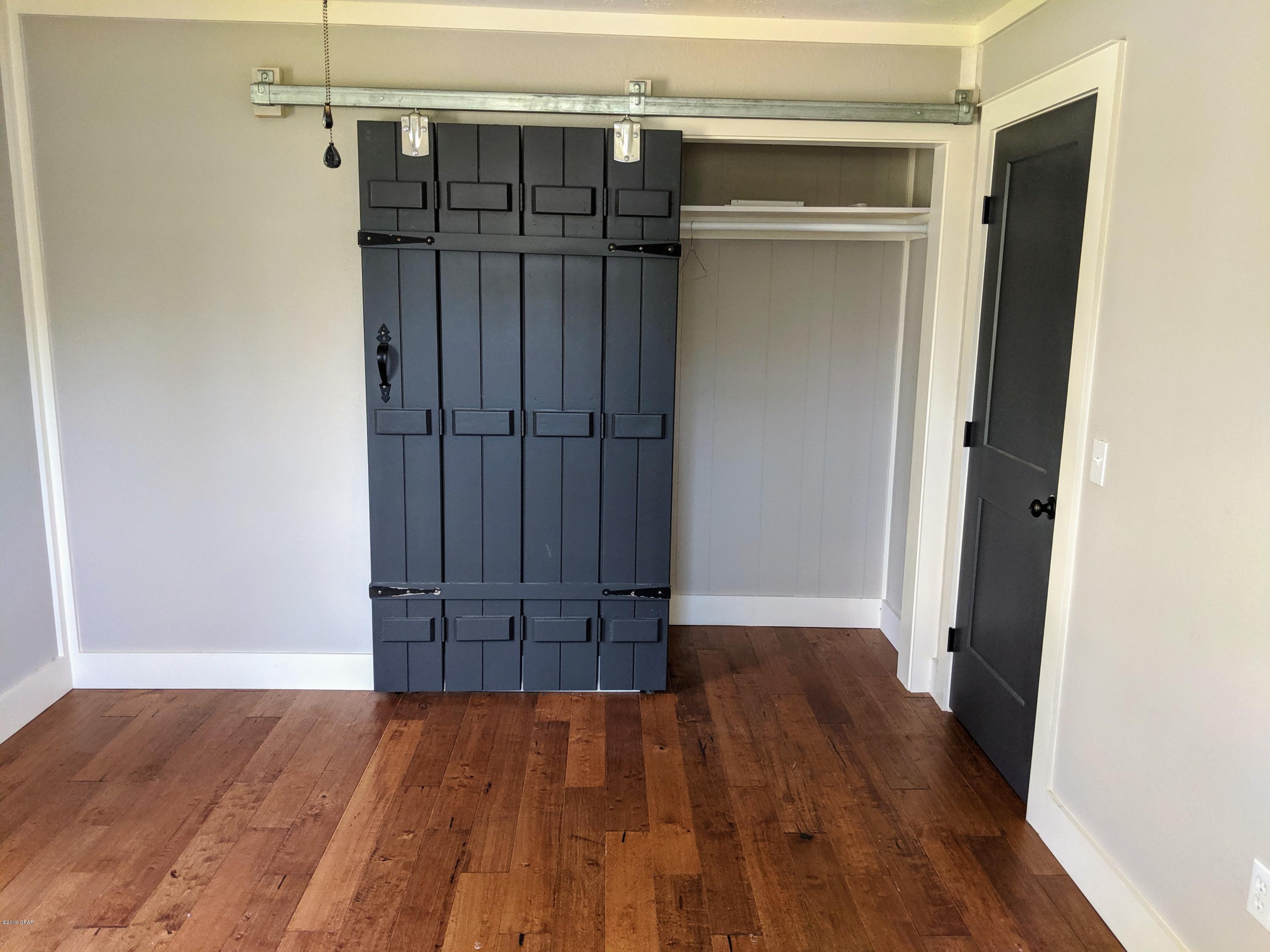 Lake Forest Estates - Residential