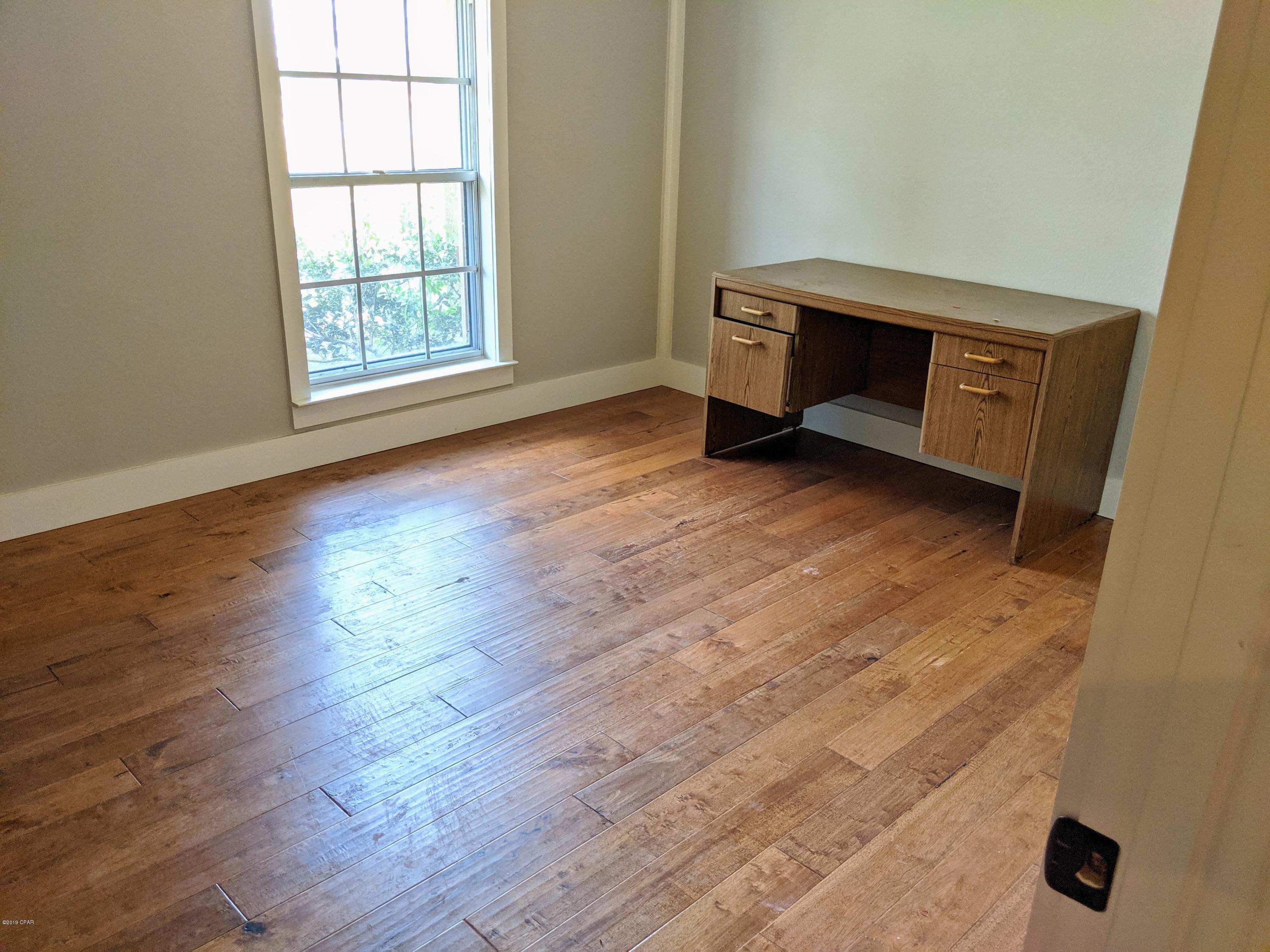 Lake Forest Estates - Residential