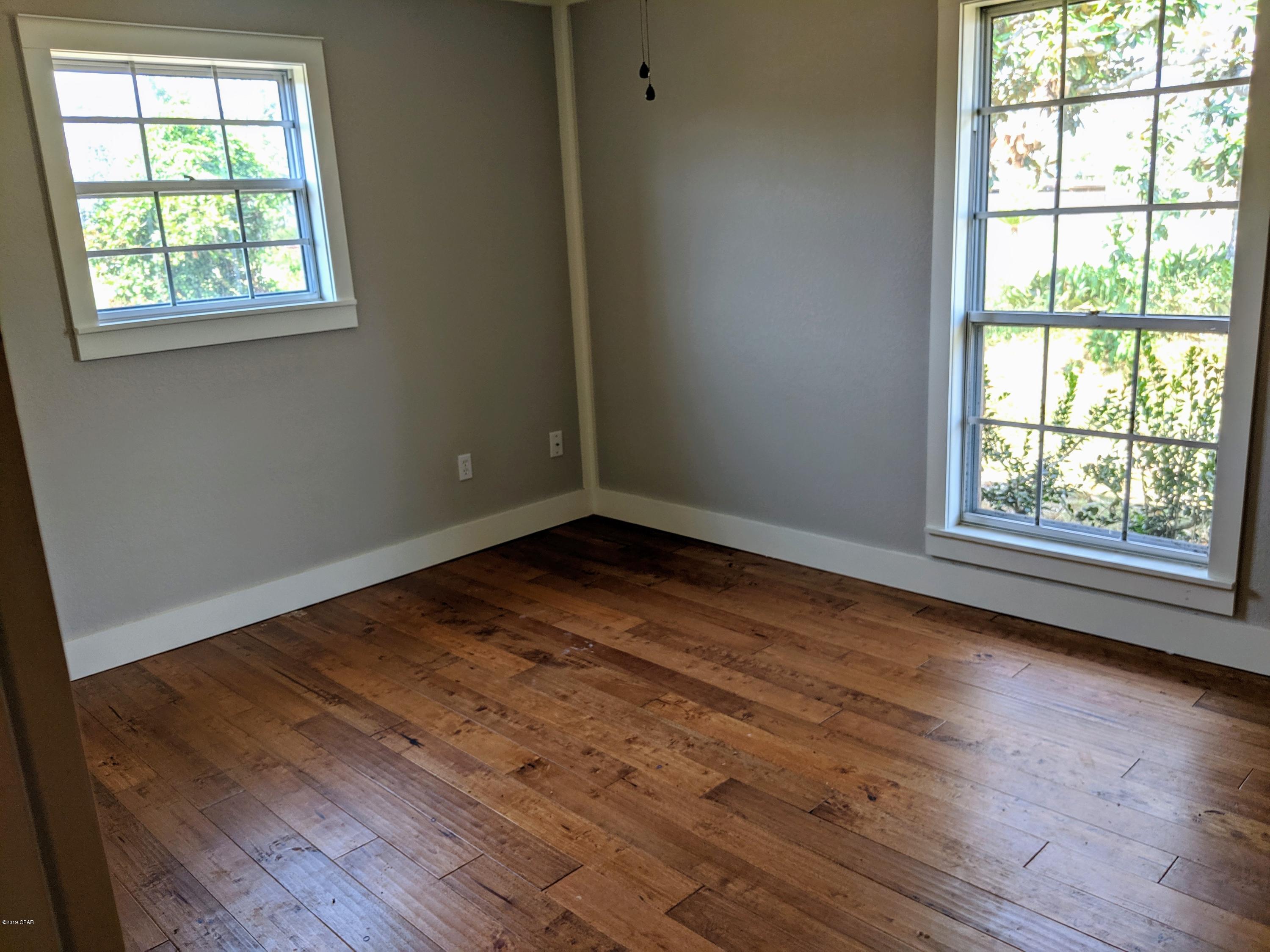 Lake Forest Estates - Residential