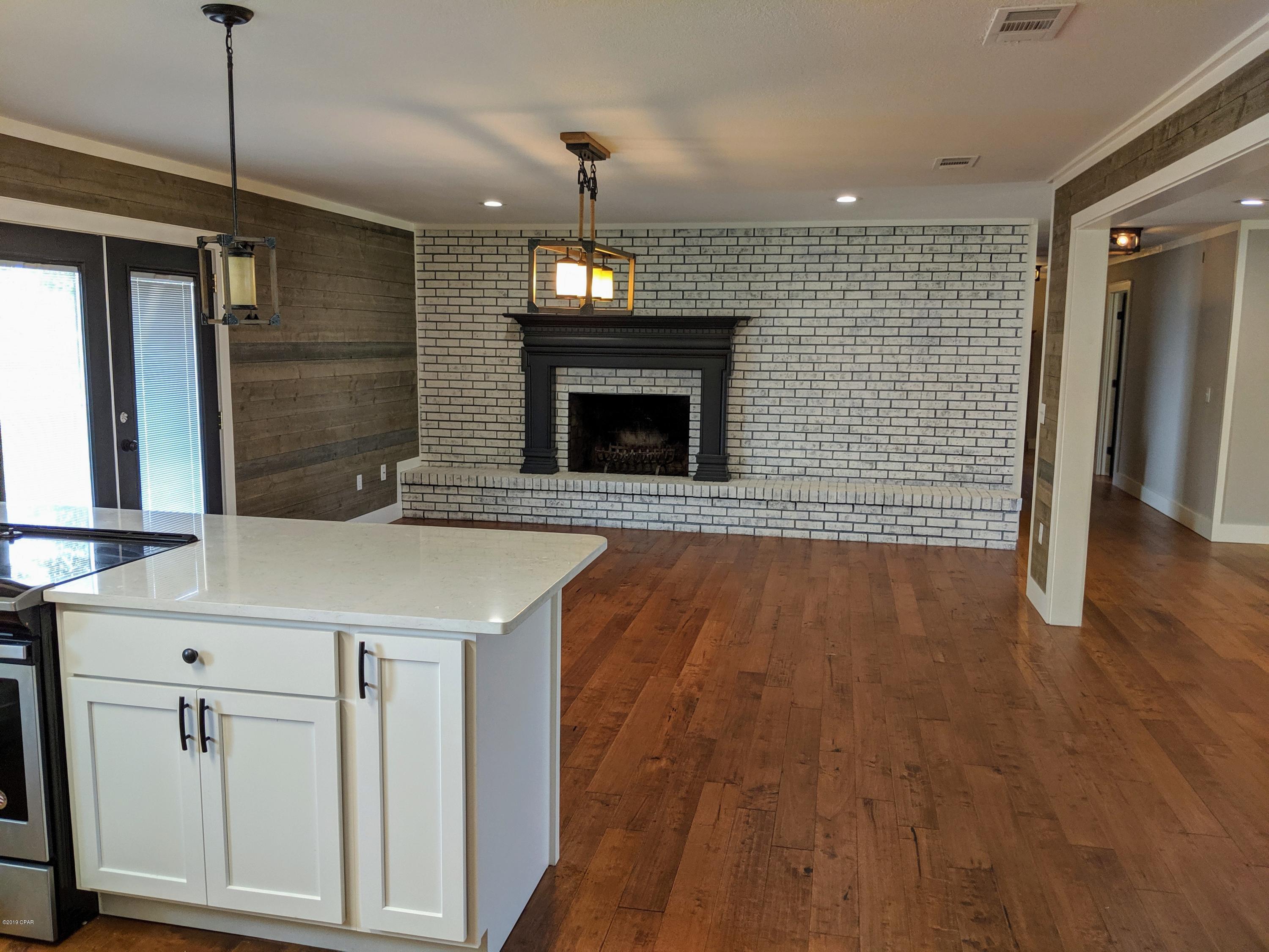 Lake Forest Estates - Residential