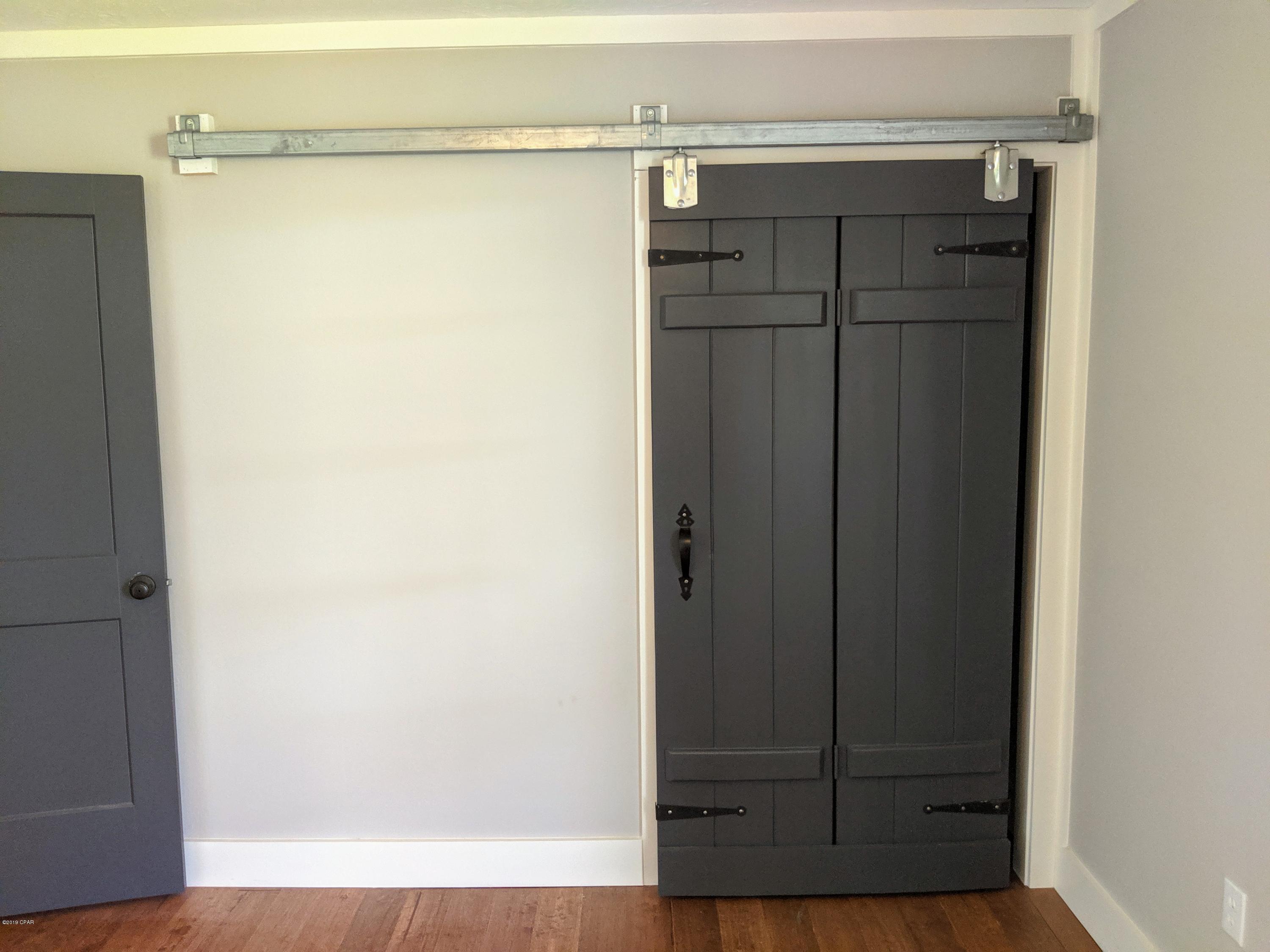 Lake Forest Estates - Residential