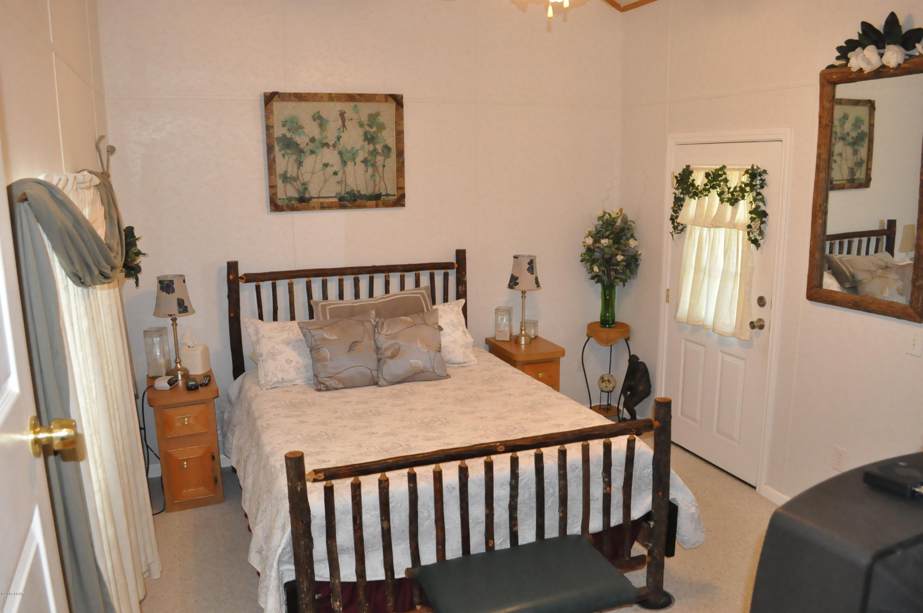 Emerald Pointe Resort - Residential