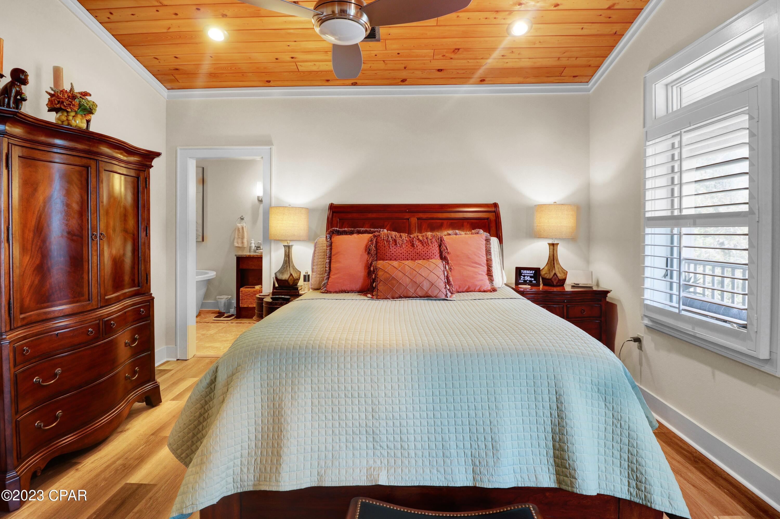 J.R. Norton - Residential